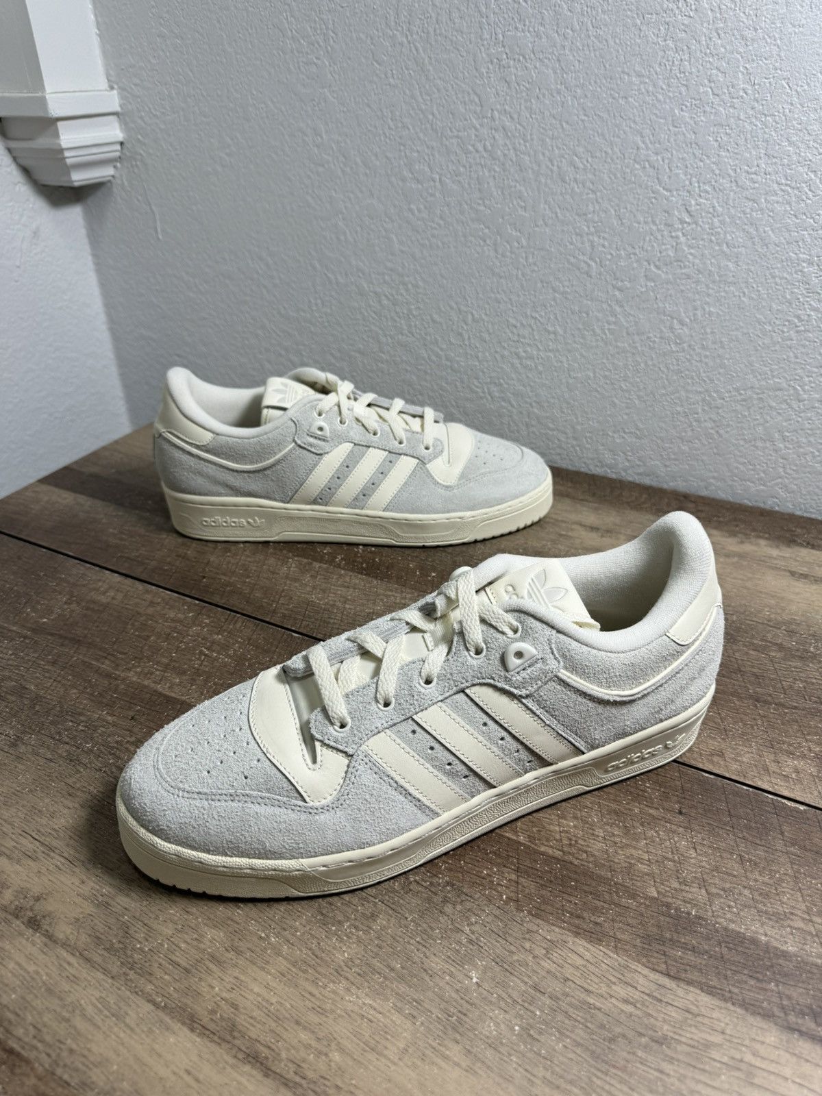 SAMPLE Adidas Rivalry 86 Low Orbit Grey Cream Size 12.5 NEW