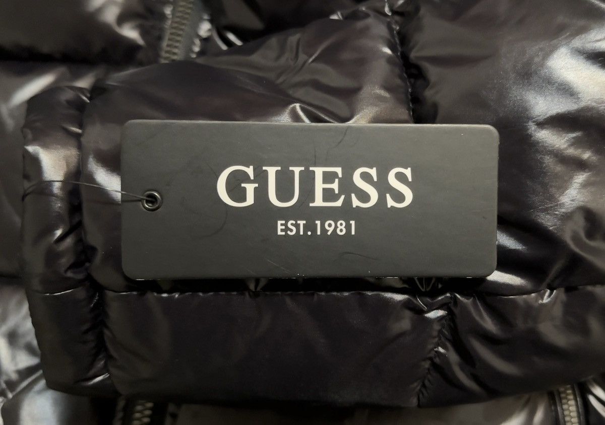 Guess Guess Hooded Puffer Jacket Size US L / EU 52-54 / 3 - 7 Thumbnail