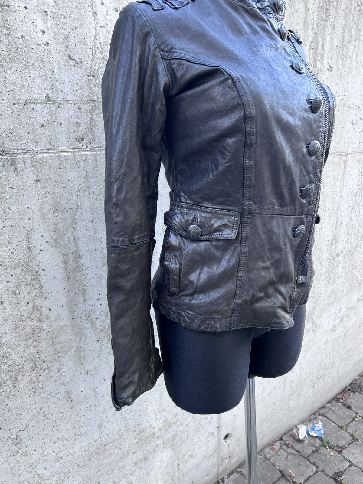Hedi Slimane Real Leather Napoleon Asymmetrical Zip Cropped Jacket Size M / US 6-8 / IT 42-44 - 2 Thumbnail