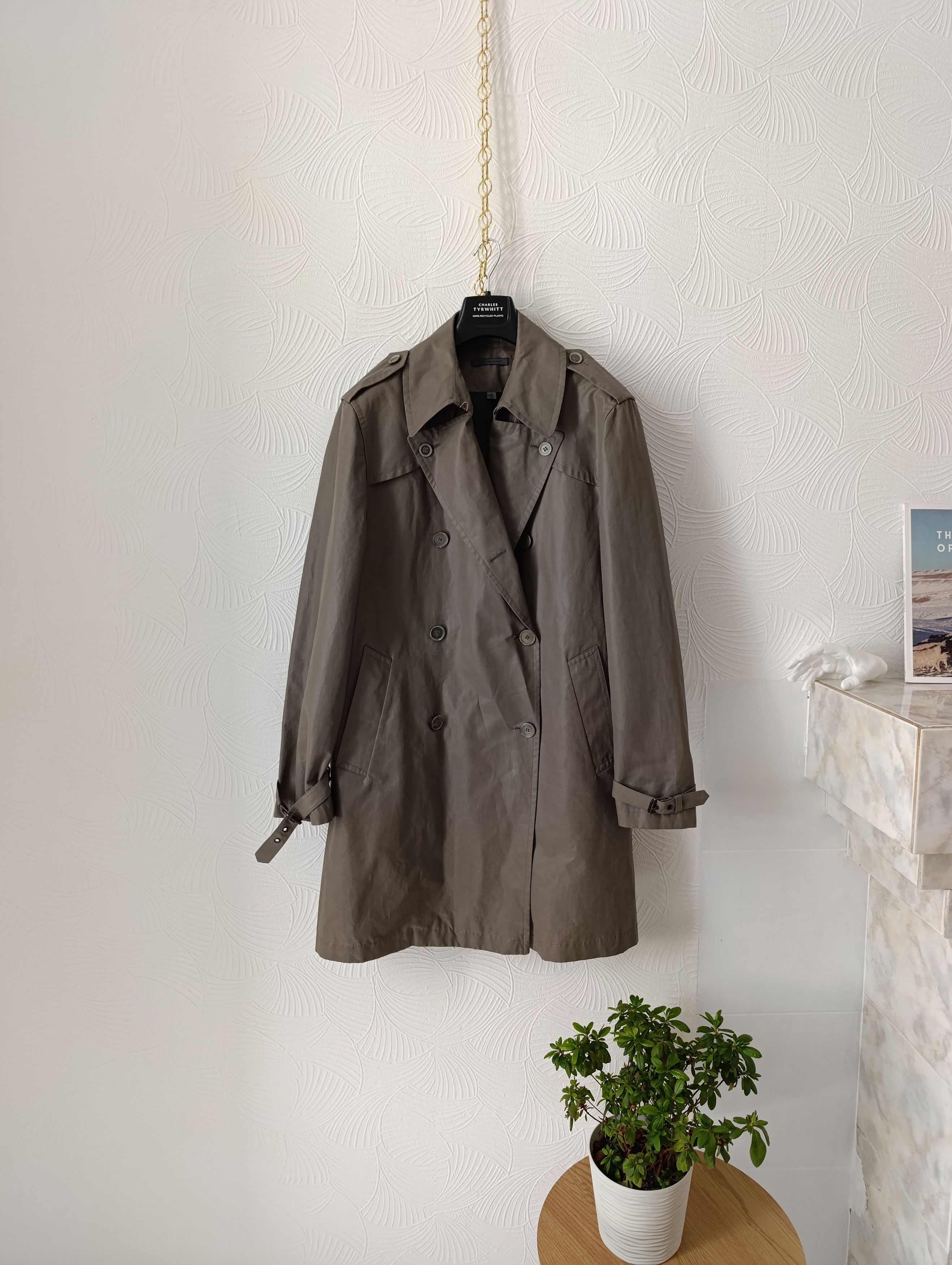 John Varvatos JOHN VARVATOS USA MEN'S TAUPE TRENCH COAT Size US M / EU 48-50 / 2 - 1 Thumbnail
