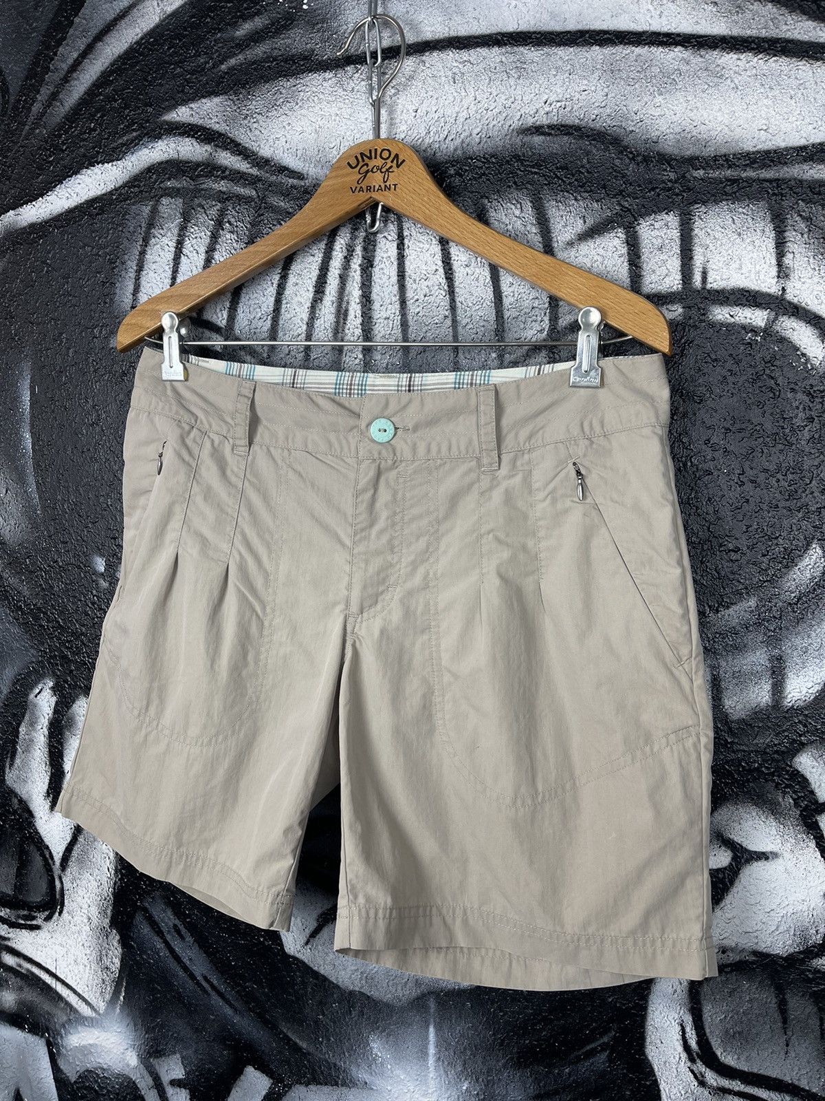 The North Face The North Face Casual Beige Women’s Shorts Size 10 Size 32" / US 10 / IT 46 - 4 Thumbnail