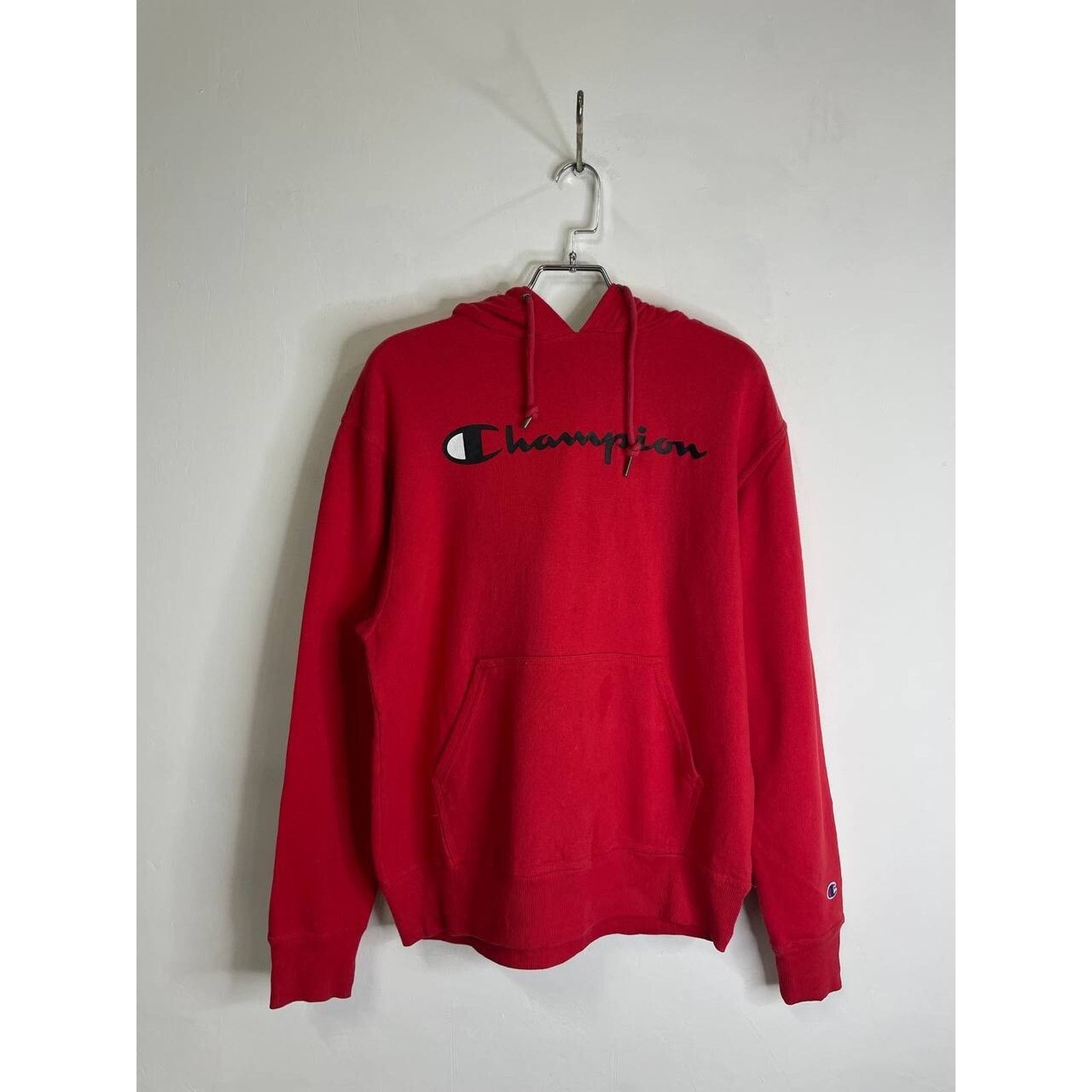 Champion Vintage Champion Red Hoodie Logo USA Sweatshirt Size M Size US M / EU 48-50 / 2 - 1 Thumbnail
