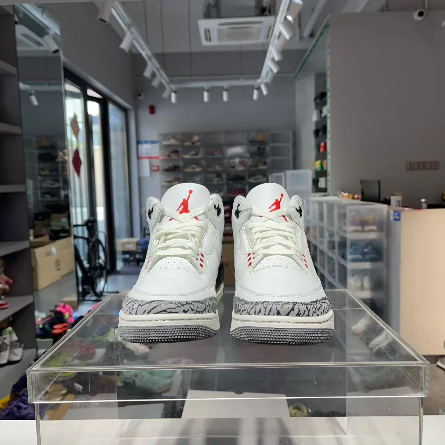 Nike AJ3 White Cement 42 US 9/10 Size US 9 / EU 42 - 1 Thumbnail
