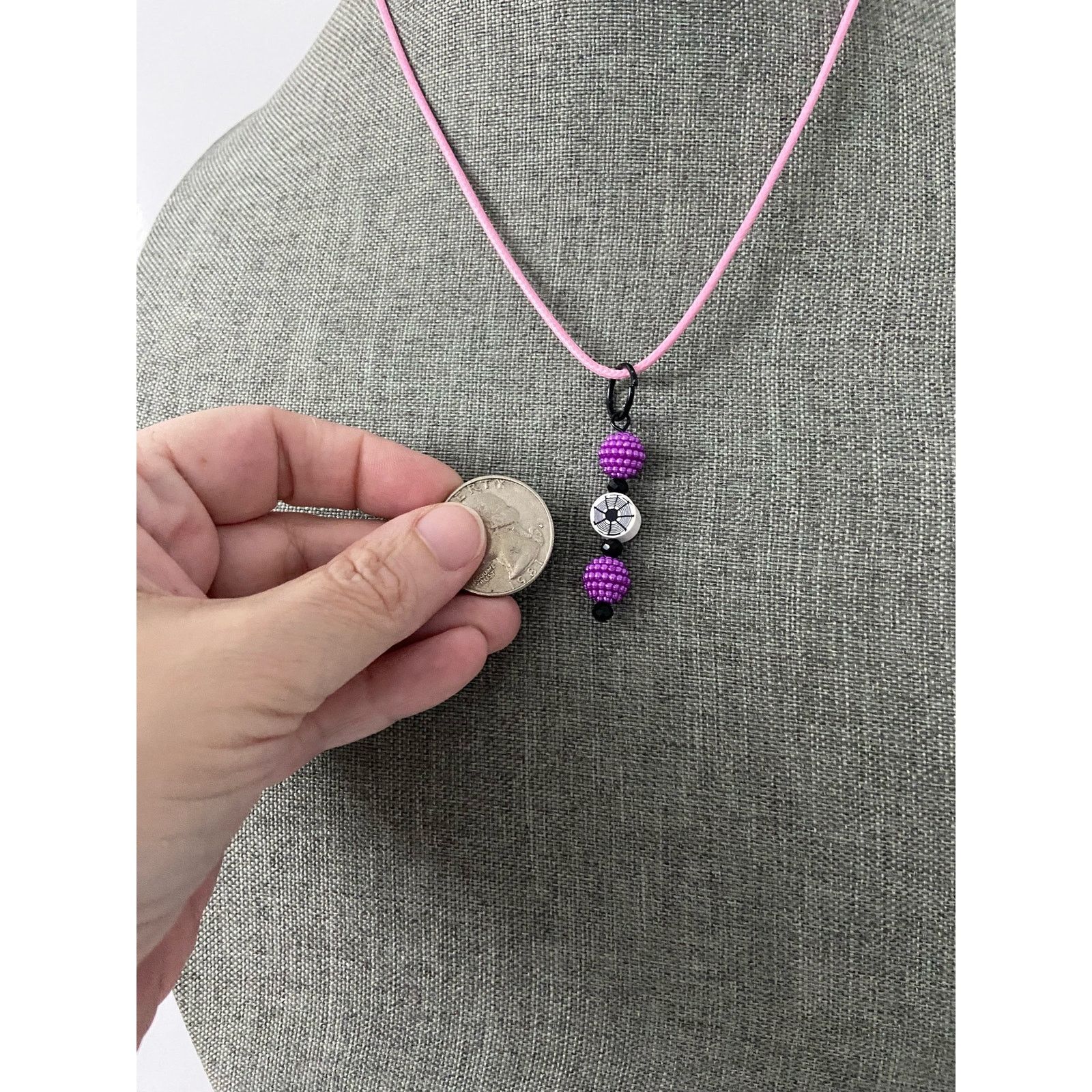 Handmade spider pendant necklace Size ONE SIZE - 4 Thumbnail