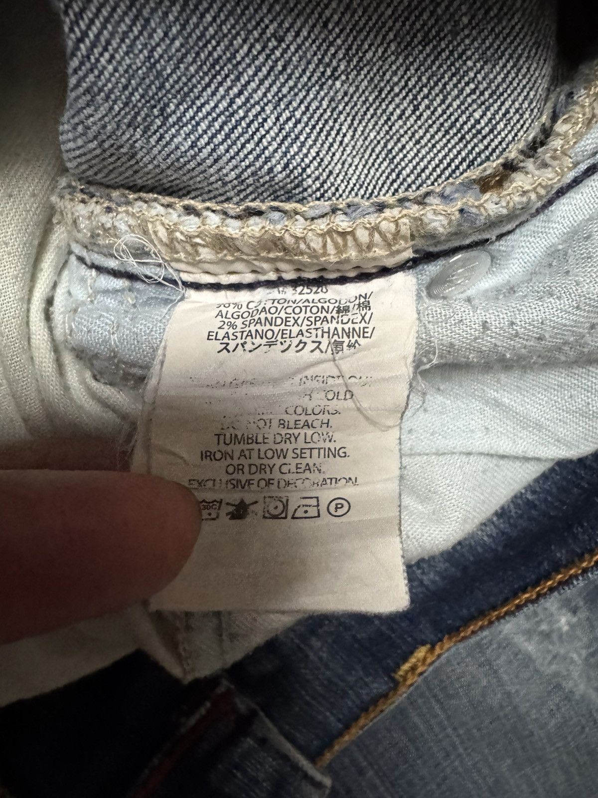 Armani Exchange 💥FLARED💥90s ARMANI EXCHANGE CLAWMARK SICK JEANS DISTRESS Size US 30 / EU 46 - 10 Thumbnail