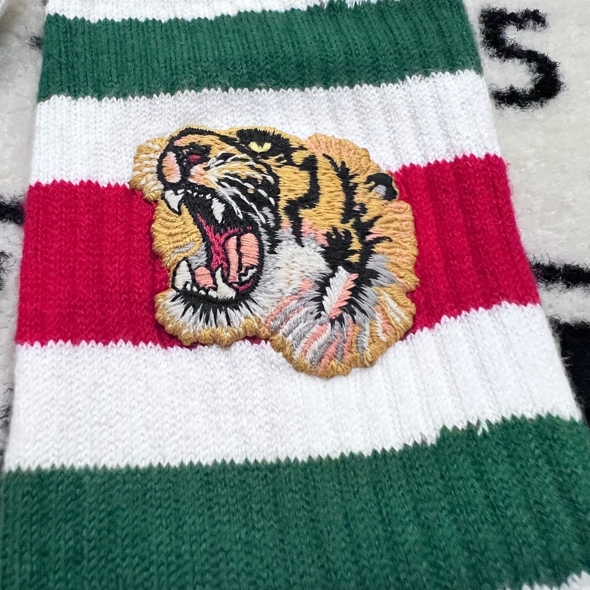 Gucci NEW Gucci Tiger Embroidered Logo Striped Socks Size ONE SIZE - 2 Thumbnail
