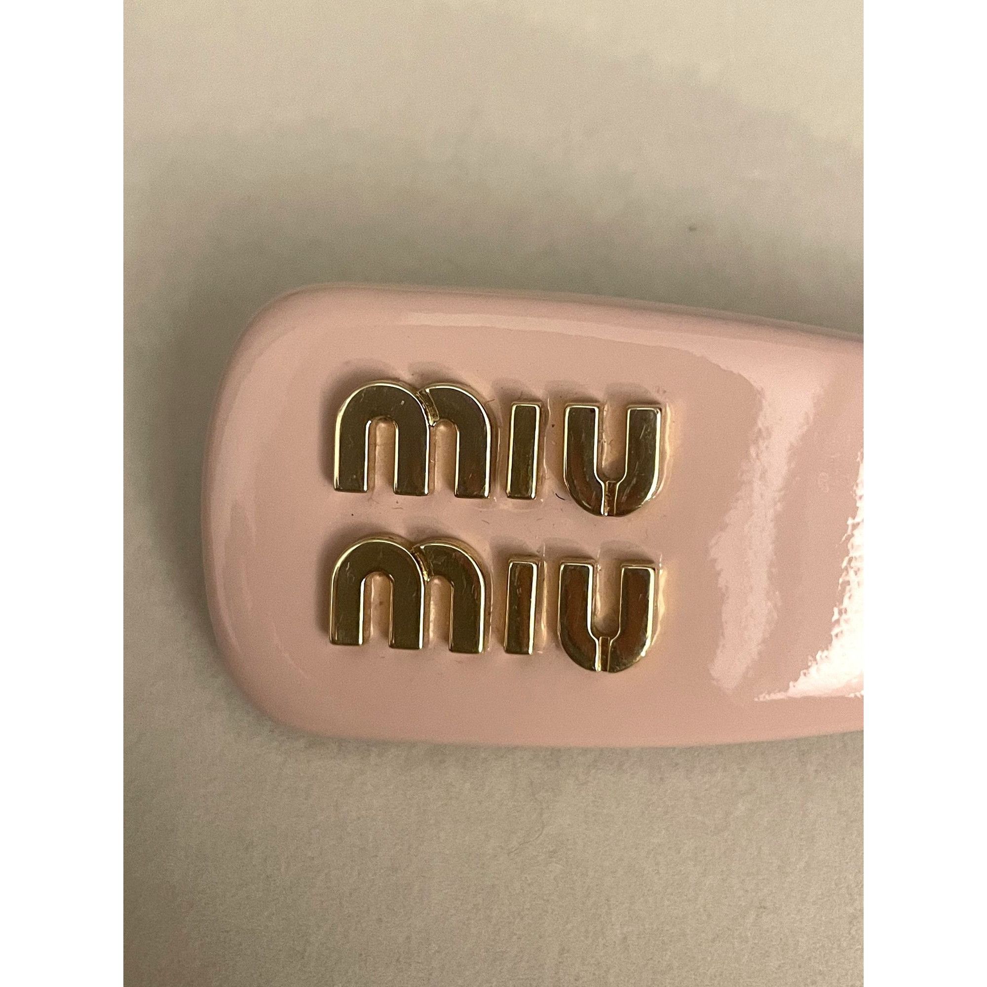 Miu Miu Miu Miu Pink Hair Clip With Gold Logo Size ONE SIZE - 3 Thumbnail