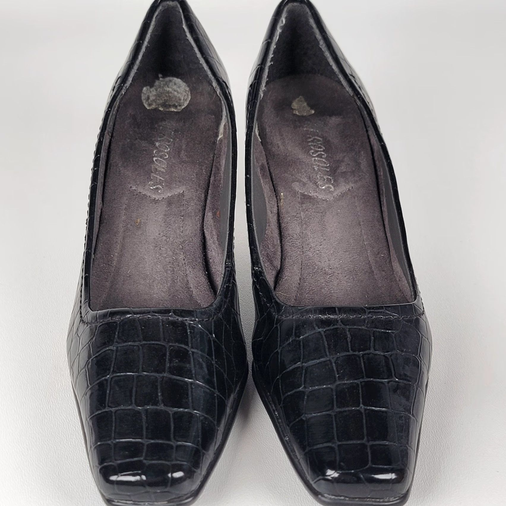 Vintage AEROSOLES Wild Ivy Black Alligator Print Mid Heel Pump Square Toe 6.5 M Womens Pumps Shoes Size US 7 / IT 37 - 2 Thumbnail