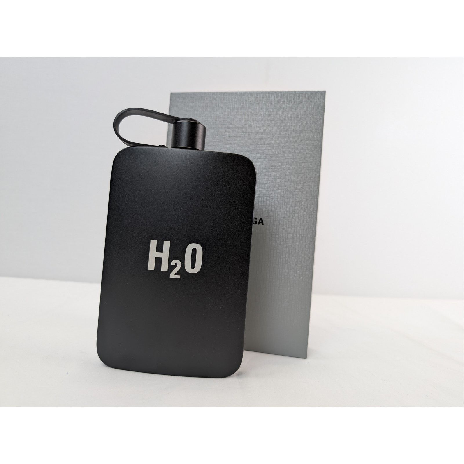 Balenciaga o1rshd1 Q:4 / Size: OS / H2O Water Bottle in Black Size ONE SIZE - 17 Thumbnail