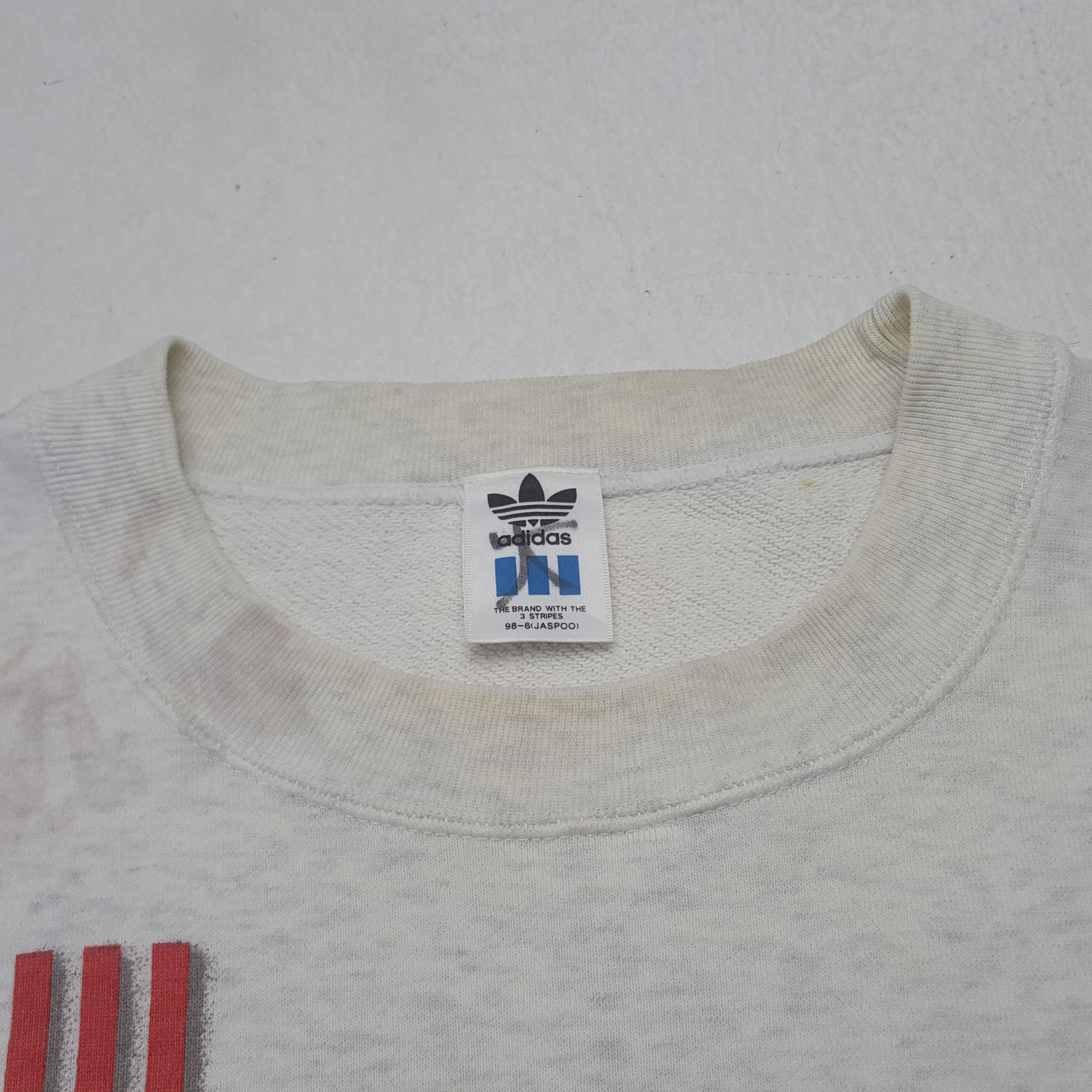 Adidas Vintage Adidas Hiroshima Sweatshirt Size US M / EU 48-50 / 2 - 4 Thumbnail