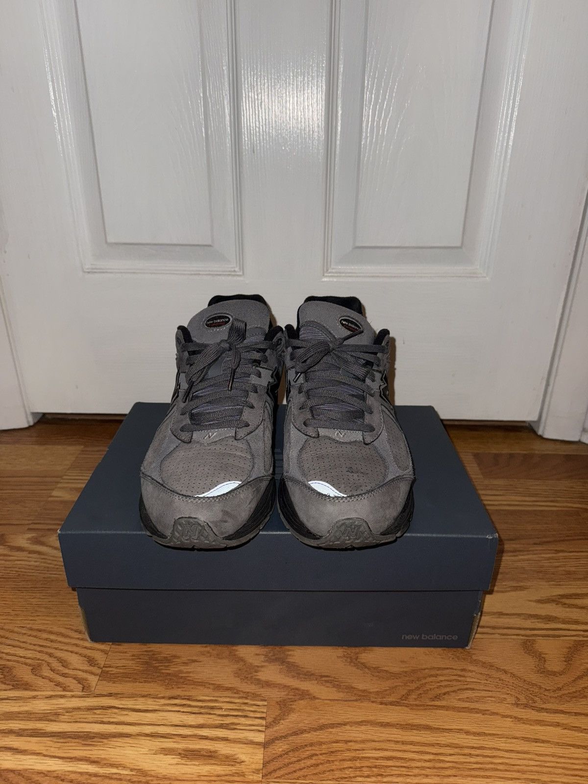 New Balance New Balance 2002R Size US 11.5 / EU 44-45 - 2 Thumbnail