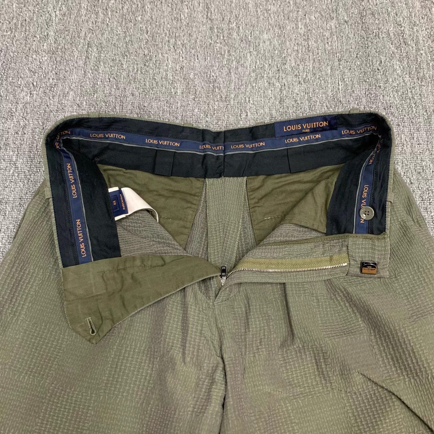 Louis Vuitton Lv Green Silk Damier Shorts 44 95 New Size US 31 - 8 Thumbnail