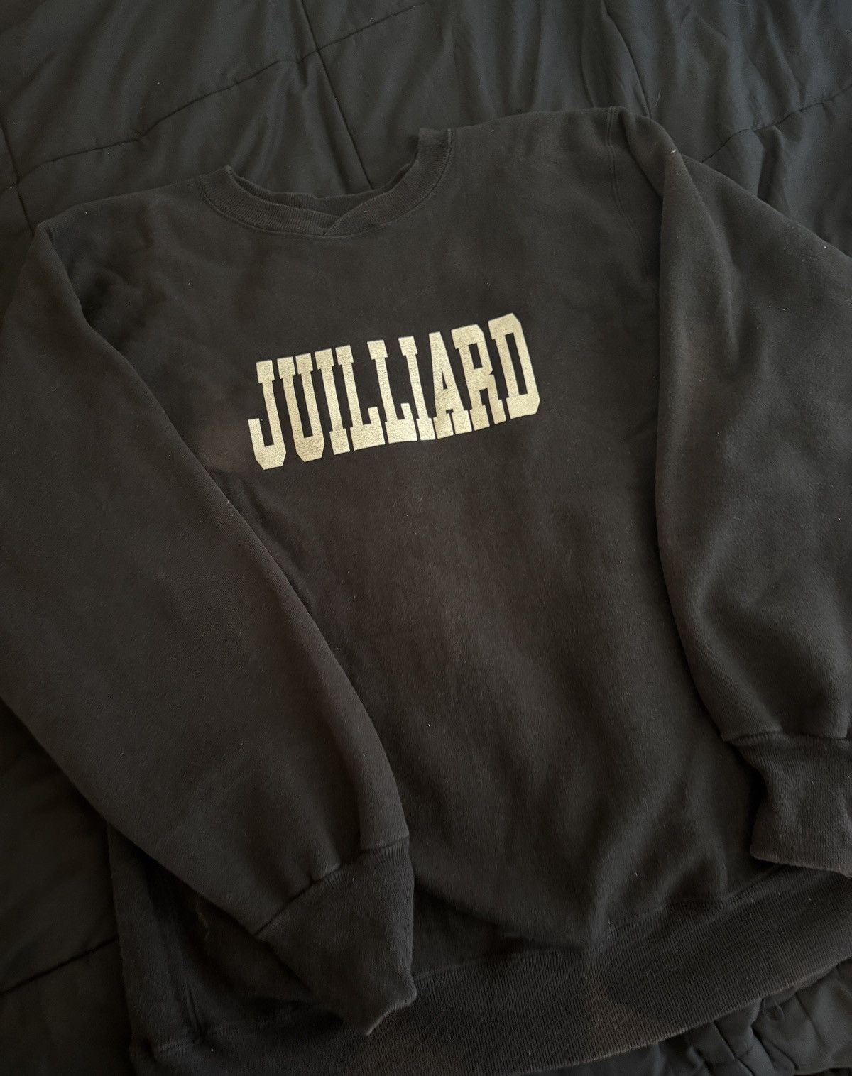 Vintage Vintage sunfaded 90s Juilliard college sweater Size US XL / EU 56 / 4 - 1 Thumbnail