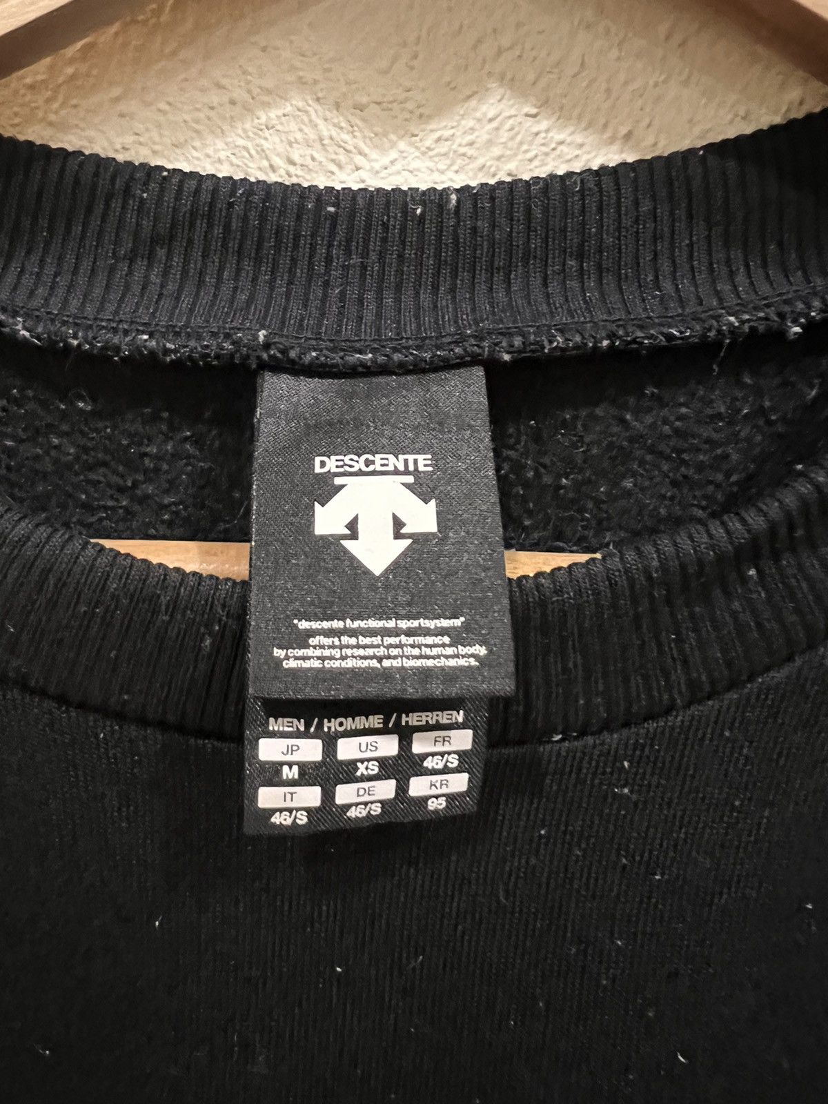 Descente Descente Small Logo Sweatshirt Size US M / EU 48-50 / 2 - 4 Thumbnail