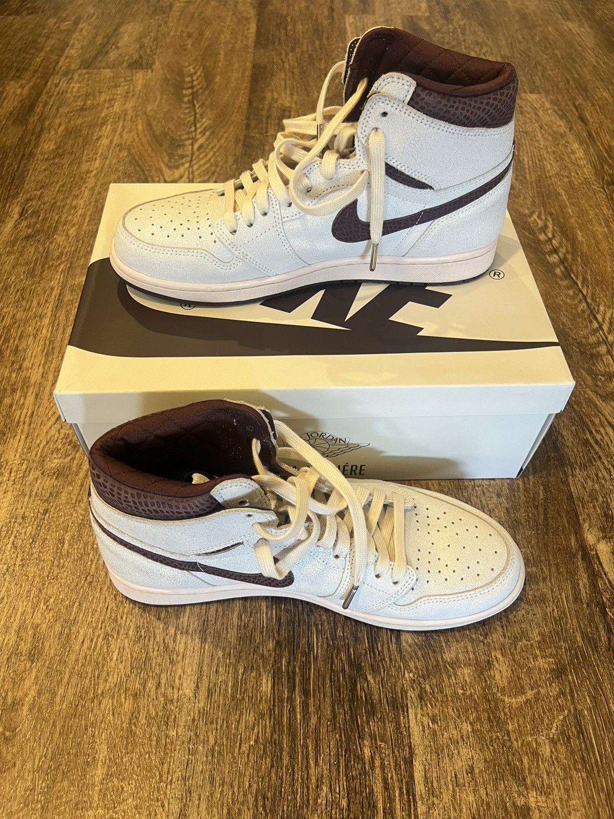 A Ma Maniere × Jordan Brand Jordan 1 Retro High OG x A Ma Maniére Size US 10.5 / EU 43-44 - 2 Thumbnail