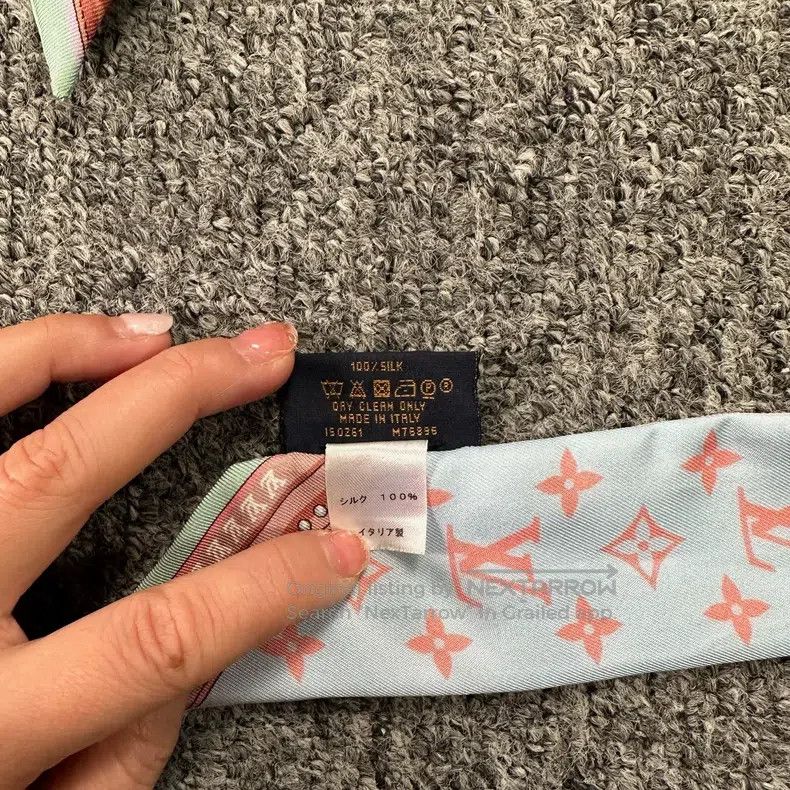 Louis Vuitton Louis Vuitton Old Flower Scarf Size ONE SIZE - 9 Thumbnail