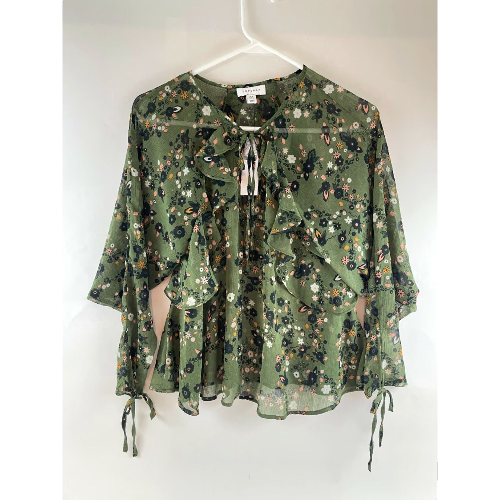 Topshop Topshop Shirt Women's Size 4 Green Floral Ruffles Sheer Tee NWT Regular Dressy Blouse Tee Size S / US 4 / IT 40 - 2 Thumbnail