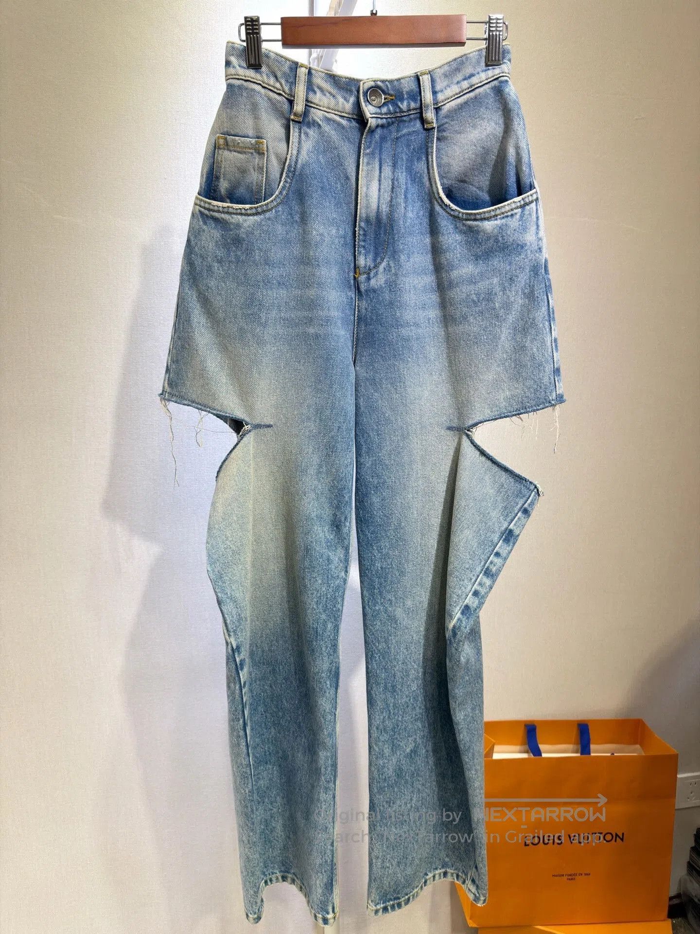 Maison Margiela Maison Margiela Distressed Denim Pants Size 36. Size US 36 / EU 52 - 1 Thumbnail