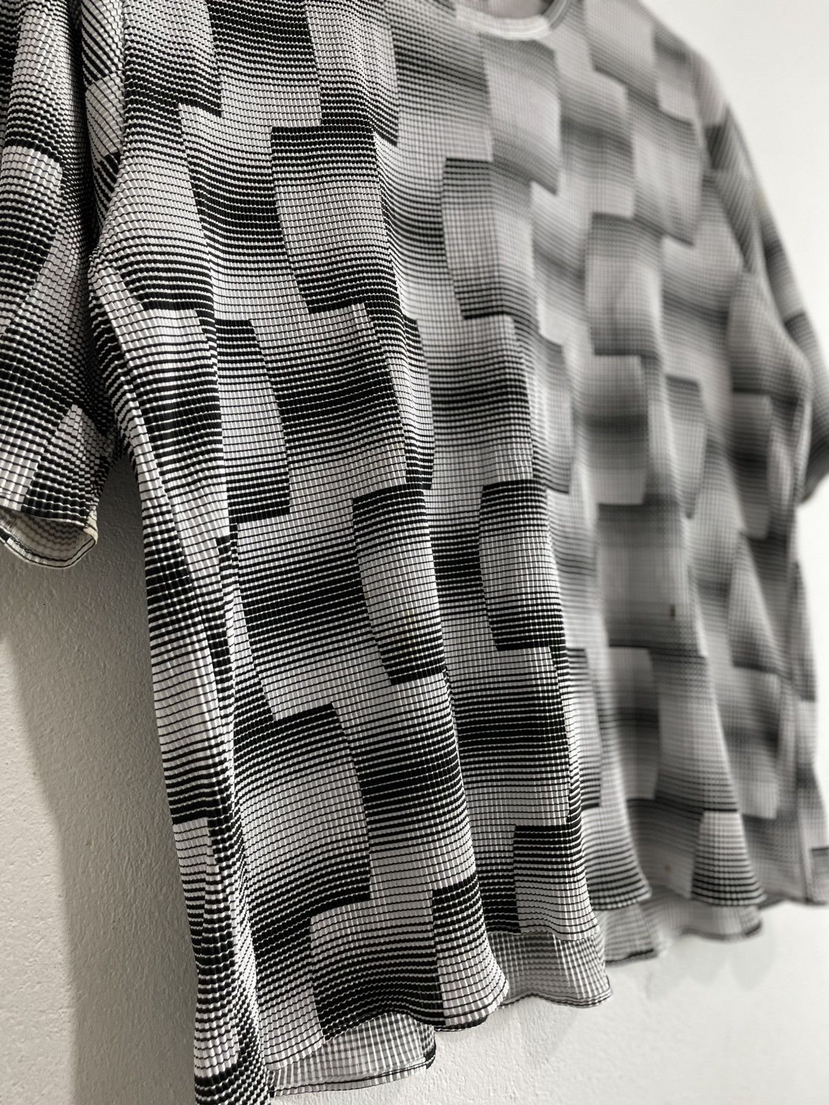 Issey Miyake Pavone Japanese Pleates Boxy tee 'issey style' Size US M / EU 48-50 / 2 - 2 Thumbnail