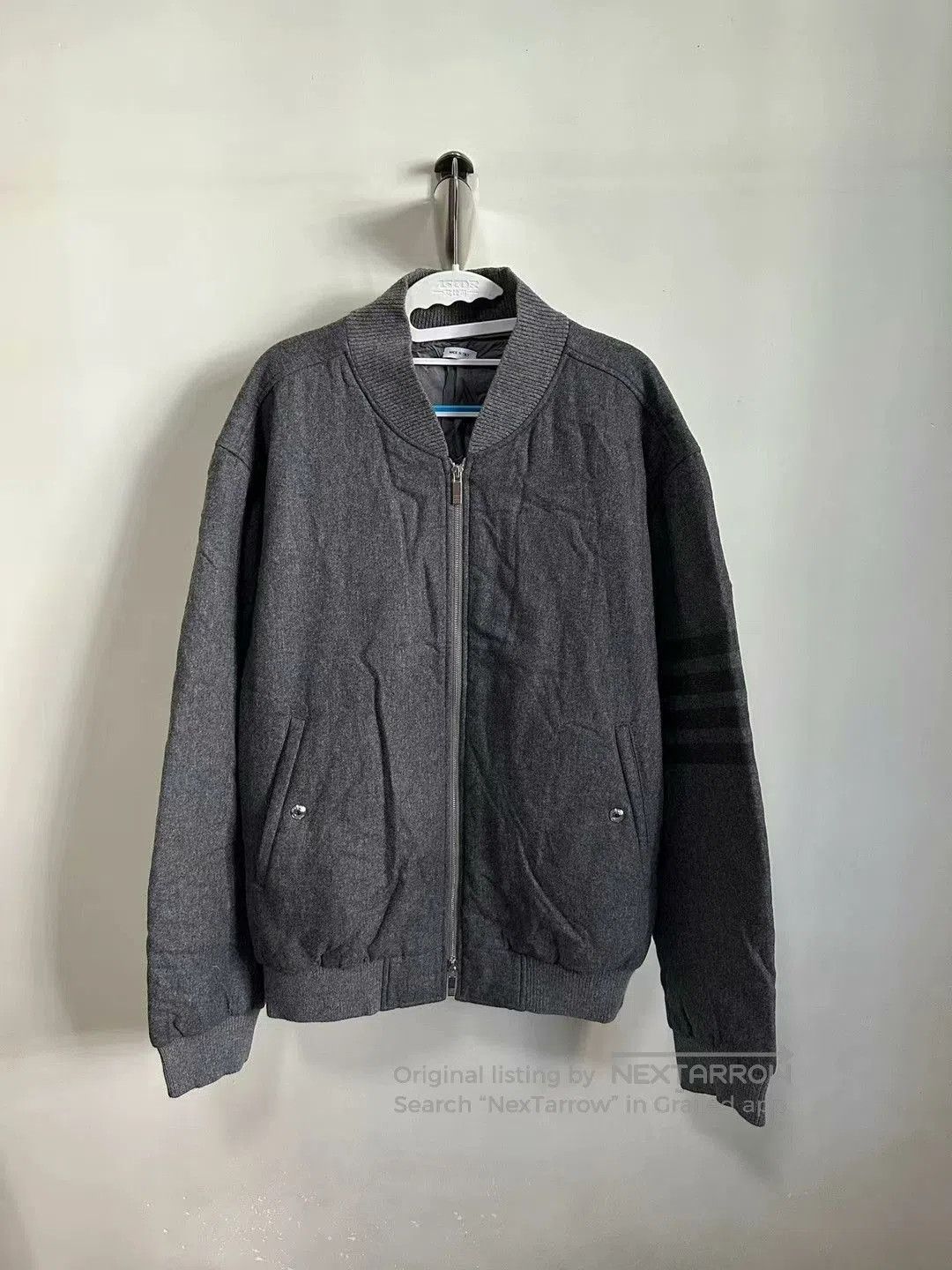 Thom Browne thom browne down bomber jacket in gray. Size US L / EU 52-54 / 3 - 1 Thumbnail