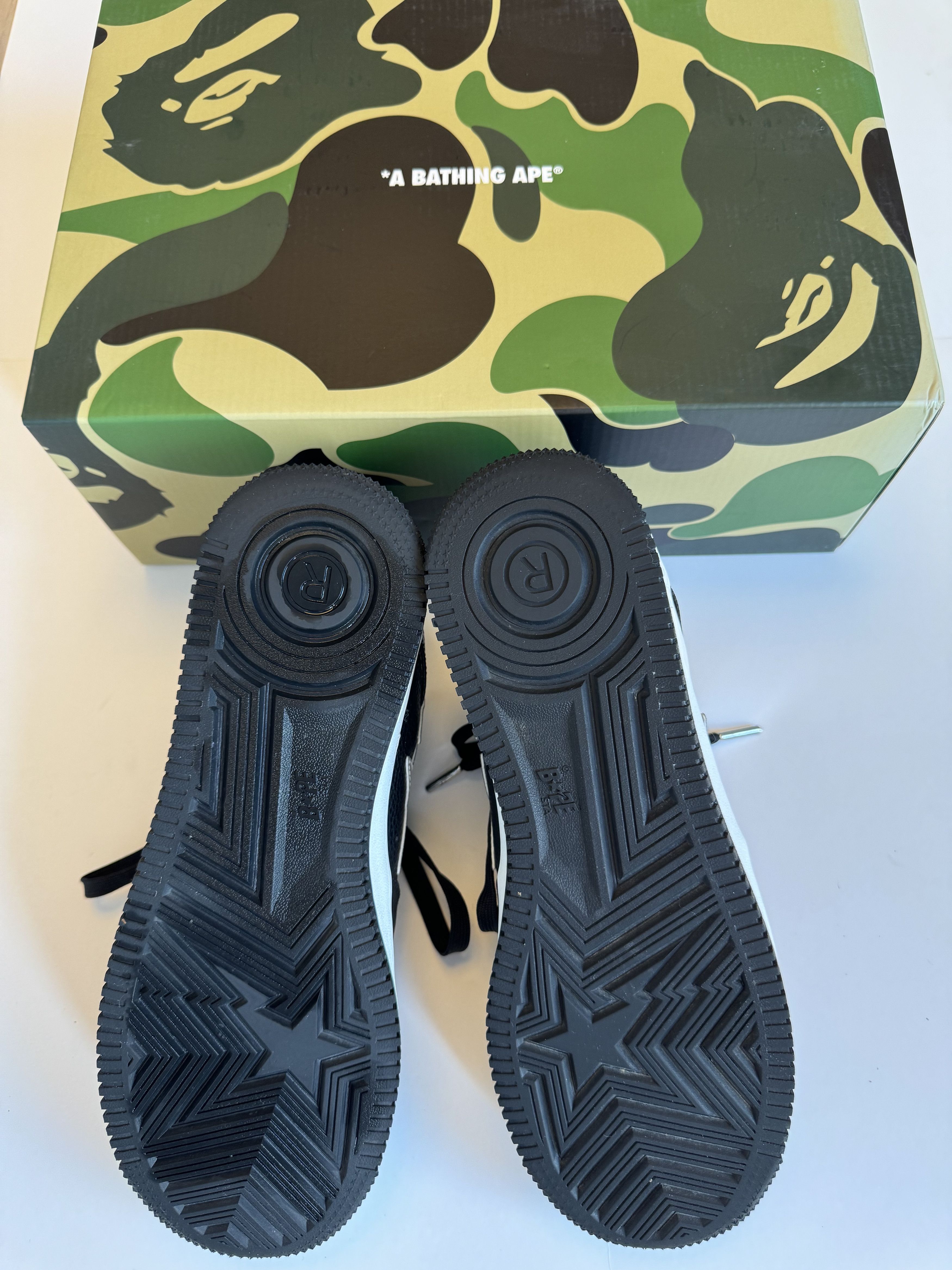 Bape GOAT BAPE STA M2 Size US 10 / EU 43 - 7 Thumbnail