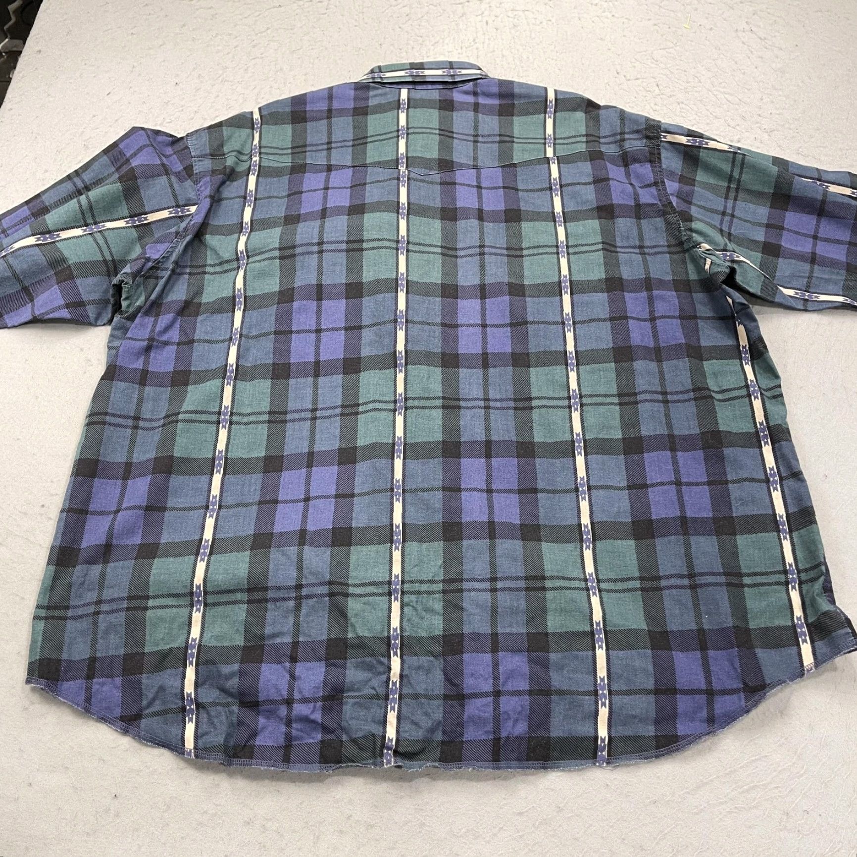 Wrangler VINTAGE Wrangler Shirt Mens 2XL Blue Green Plaid Western Pearl Snap Aztec USA Size US XXL / EU 58 / 5 - 7 Thumbnail