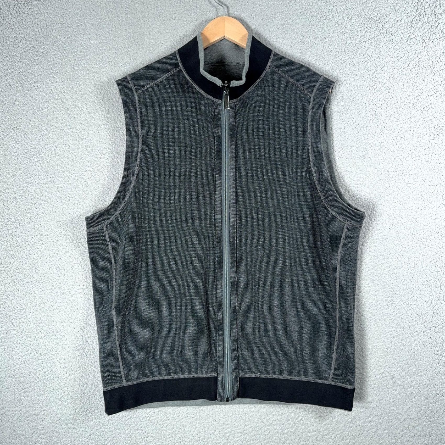 Tommy Bahama Tommy Bahama Vest Mens L Gray Flip Coast Reversible Full Zip Casual Layering Size US L / EU 52-54 / 3 - 6 Thumbnail