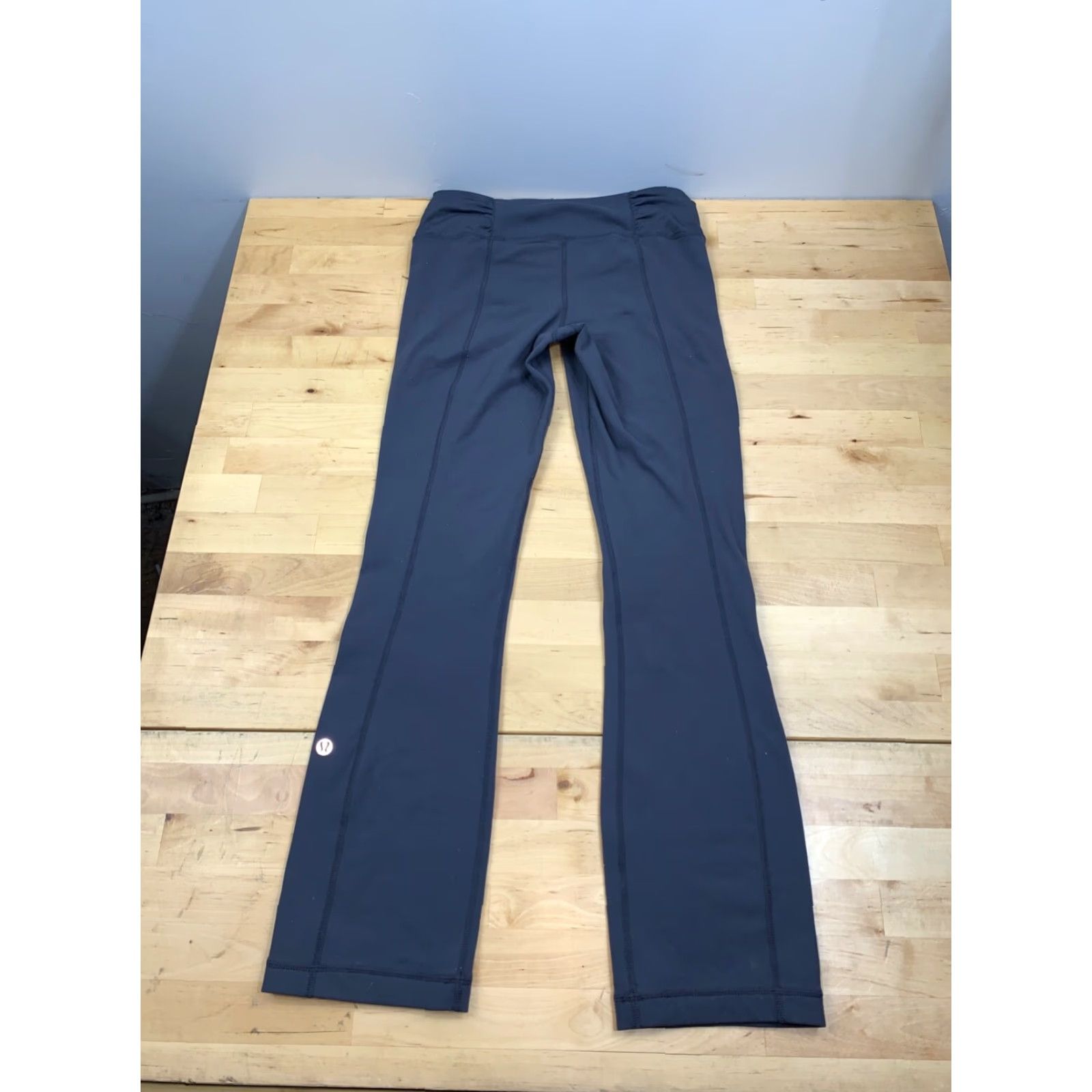 Lululemon Lululemon Leggings Black Herringbone Size 4 Activewear Yoga Women's Ankle Leggings Size 27" / US 4 / IT 40 - 2 Thumbnail