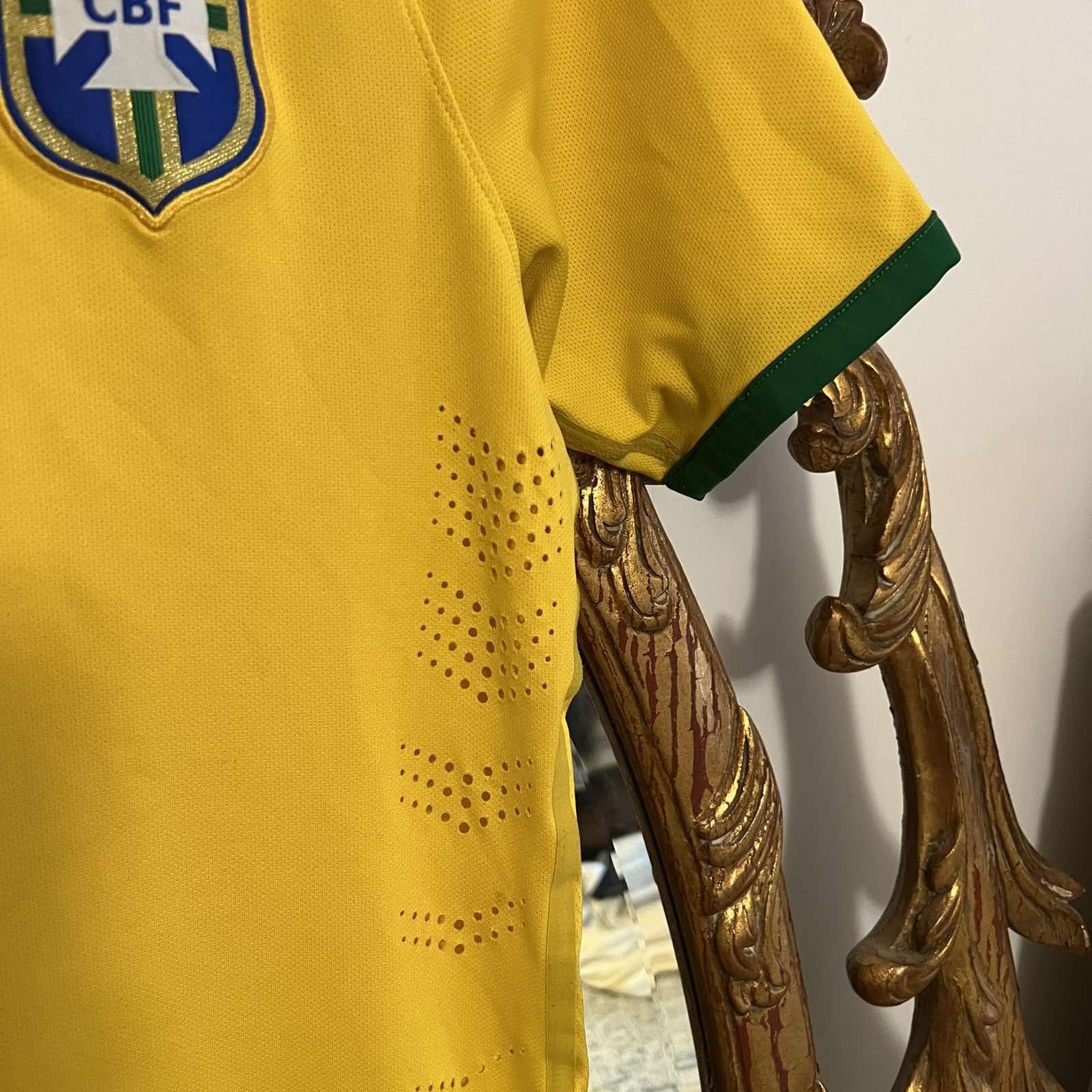 Nike NIKE BRAZIL HOME JERSEY MATCH WORN FIFA WORLD CUP 2014 Size US M / EU 48-50 / 2 - 5 Thumbnail