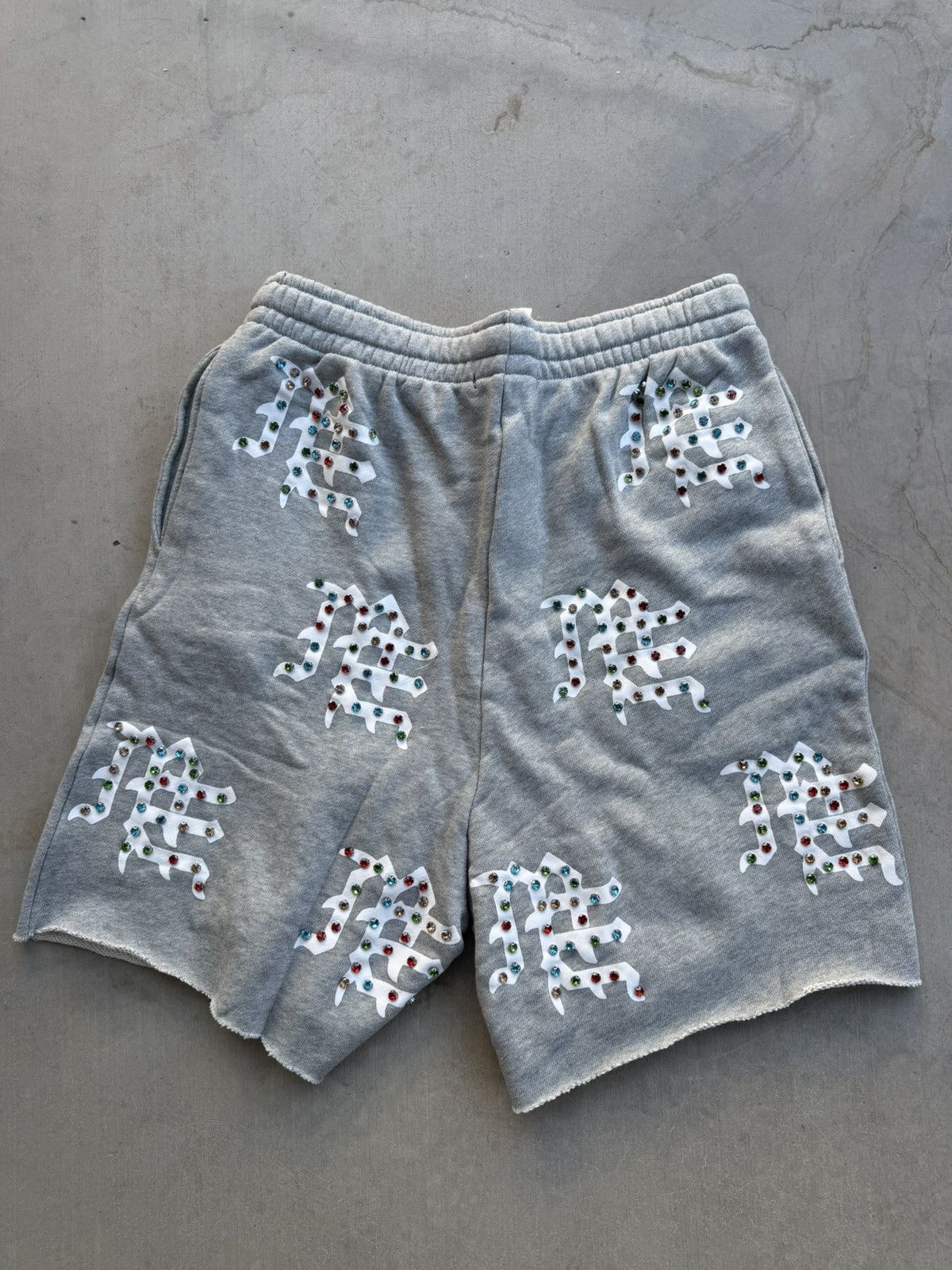 Other Mixed Emotions Rhinestone Logo Shorts Grey Medium New Size US 32 / EU 48 - 2 Thumbnail