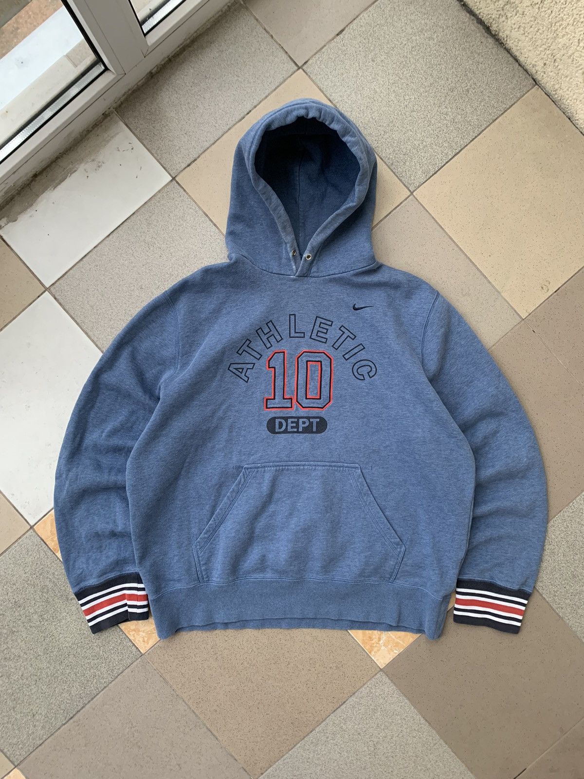 Nike × Vintage 90s Nike Vintage Streetwear Hoodie Athletic Dept Big Logo Size US XL / EU 56 / 4 - 3 Thumbnail