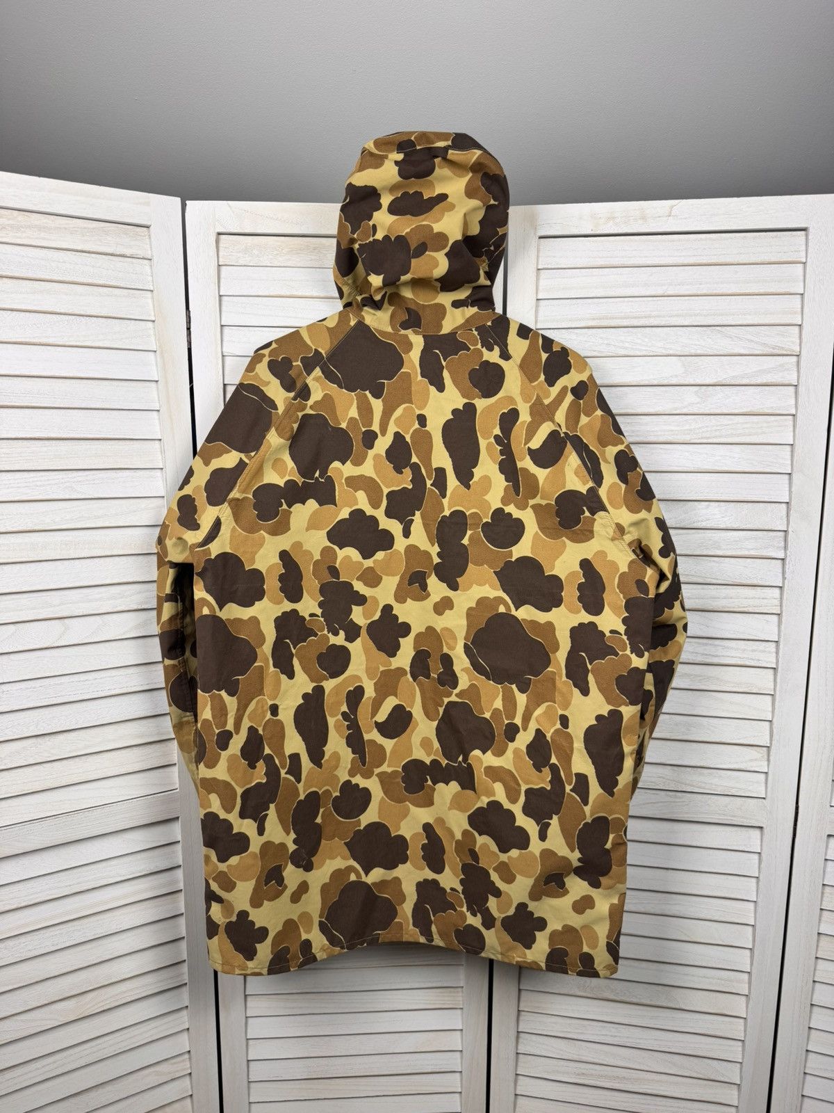 Vintage Vintage GORE-TEX Waterproof Camouflage Jacket Brown Beige Size US L / EU 52-54 / 3 - 11 Thumbnail