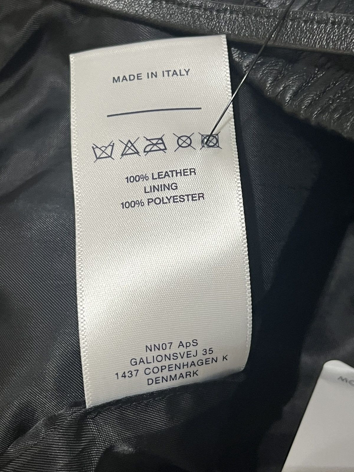 NN07 Nn07 No Nationality Leather Keanu 8232 Shorts Black Size US 31 - 9 Thumbnail