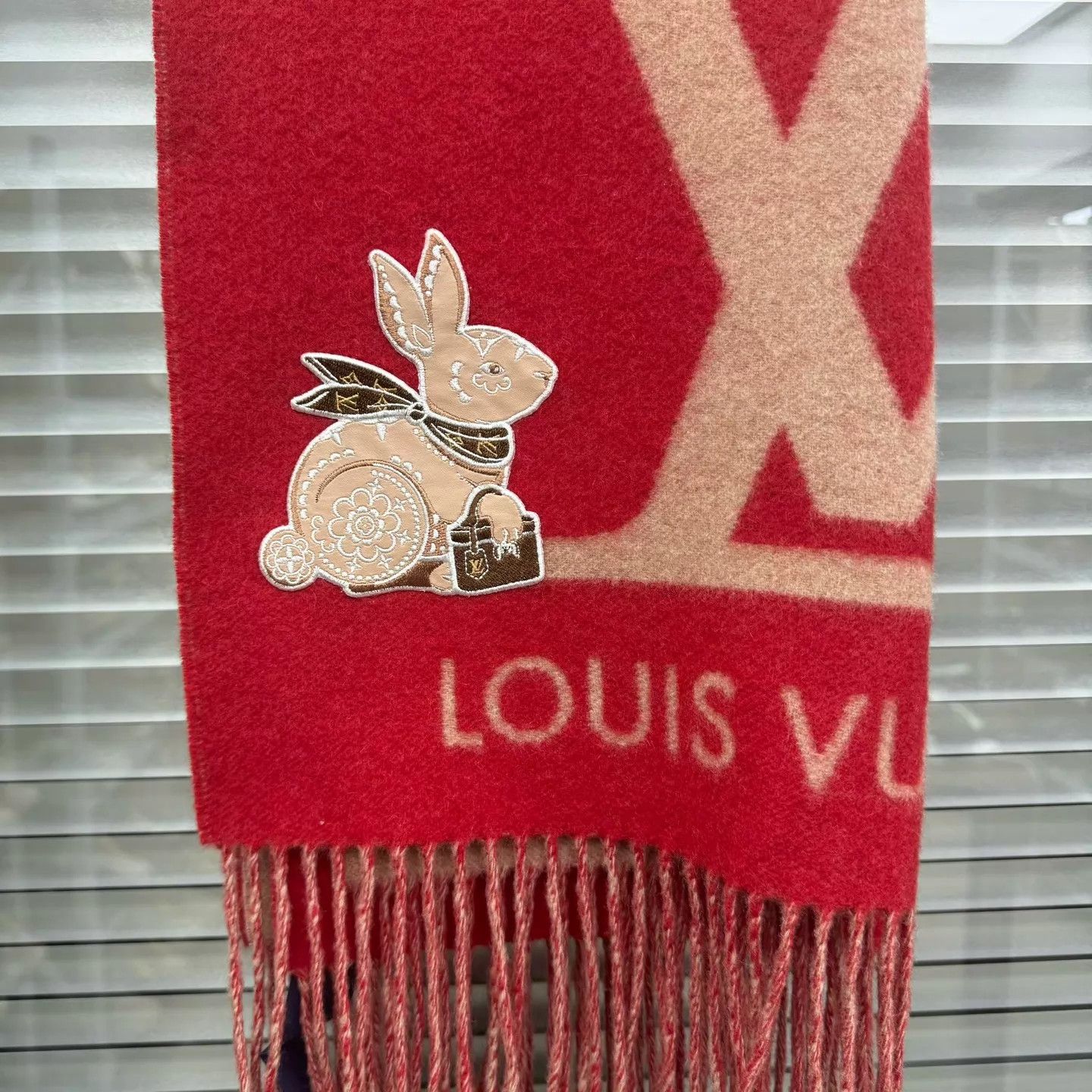 Louis Vuitton LV Rabbit Year Limited Red Scarf 190x45 99 New Size ONE SIZE - 4 Thumbnail