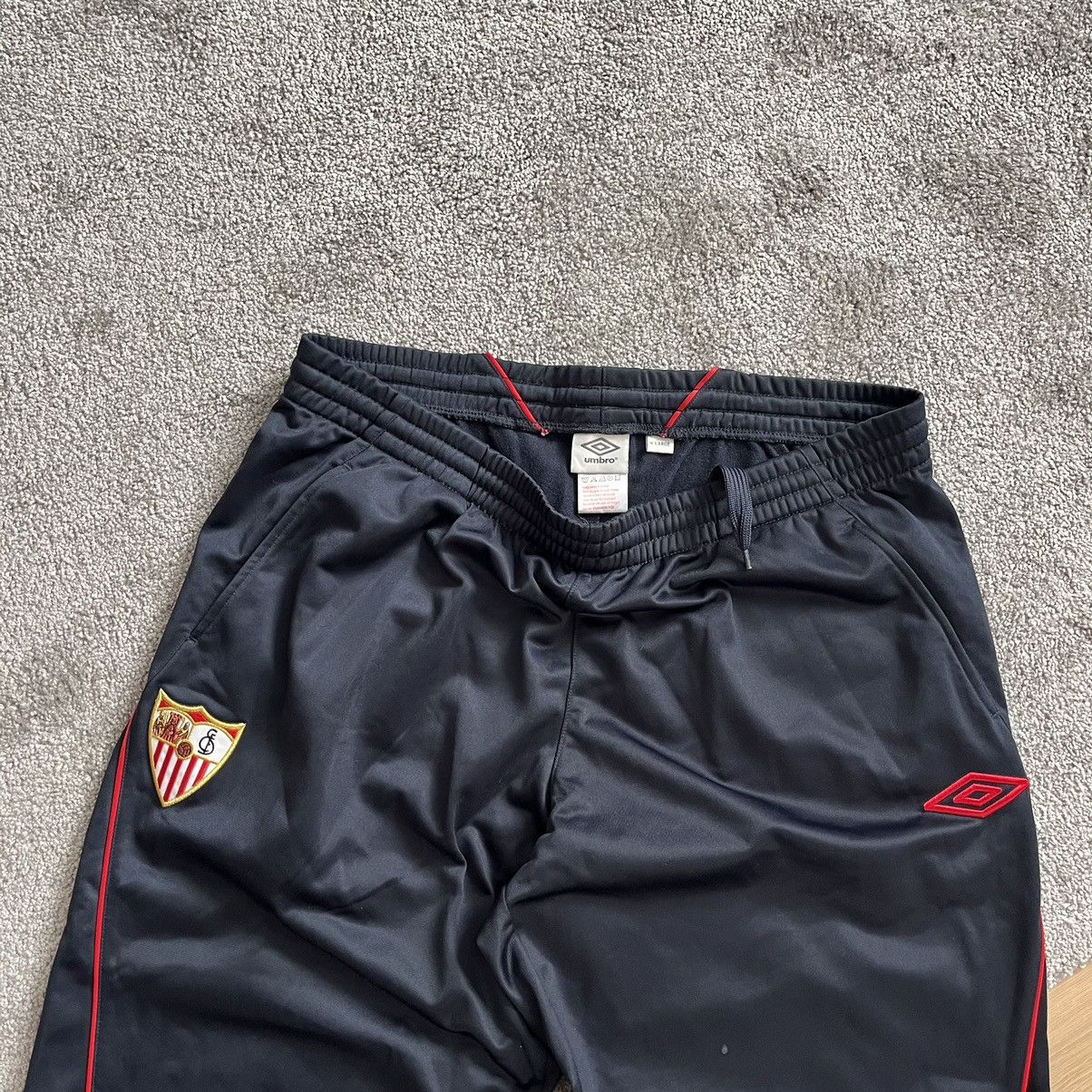 Umbro Vintage Drill Umbro FC Sevilla Pants XL Size US 36 / EU 52 - 2 Thumbnail