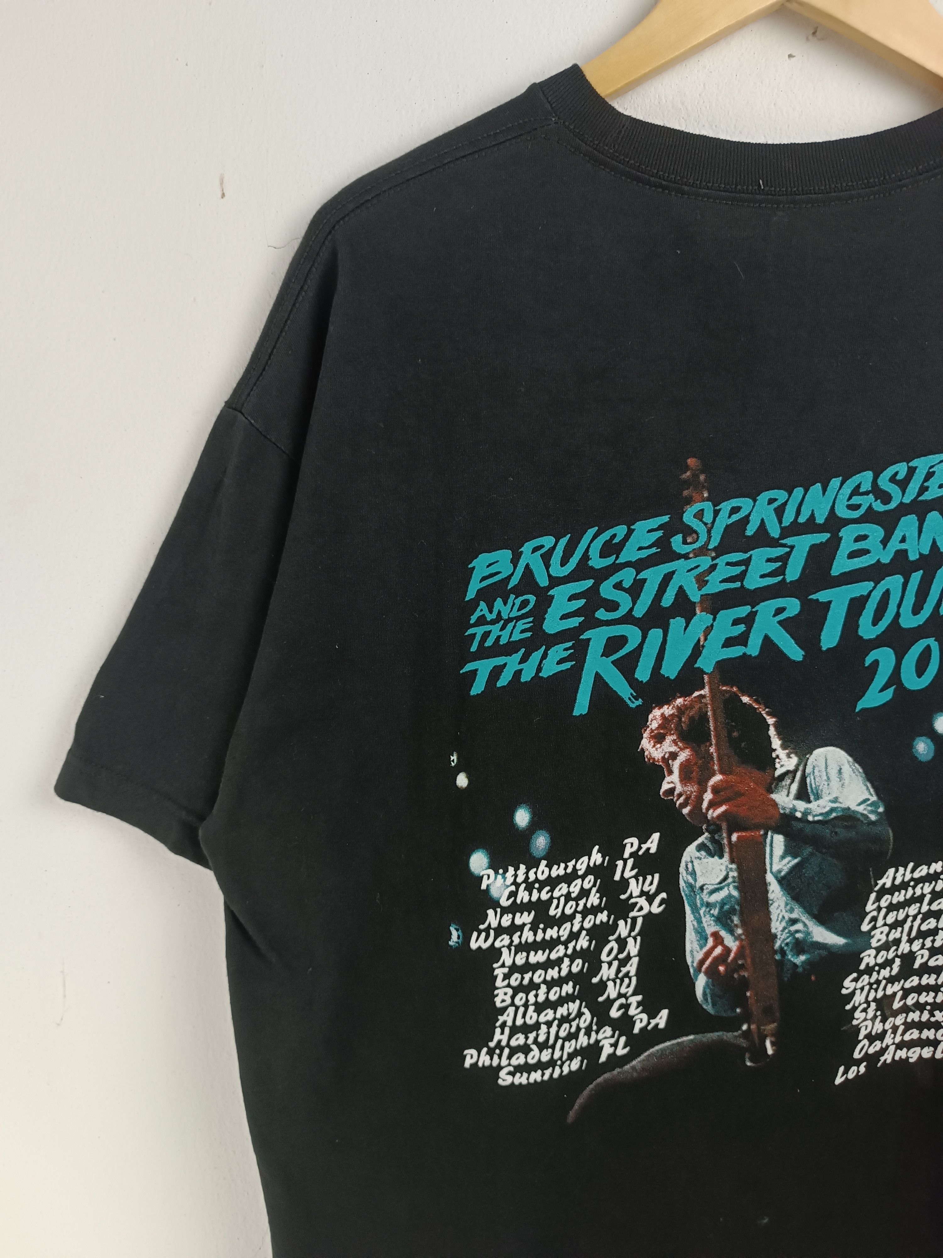 Vintage VINTAGE 2016 BRUCE SPRINGSTEEN E STREET BAND TOUR TEE Size US L / EU 52-54 / 3 - 10 Thumbnail