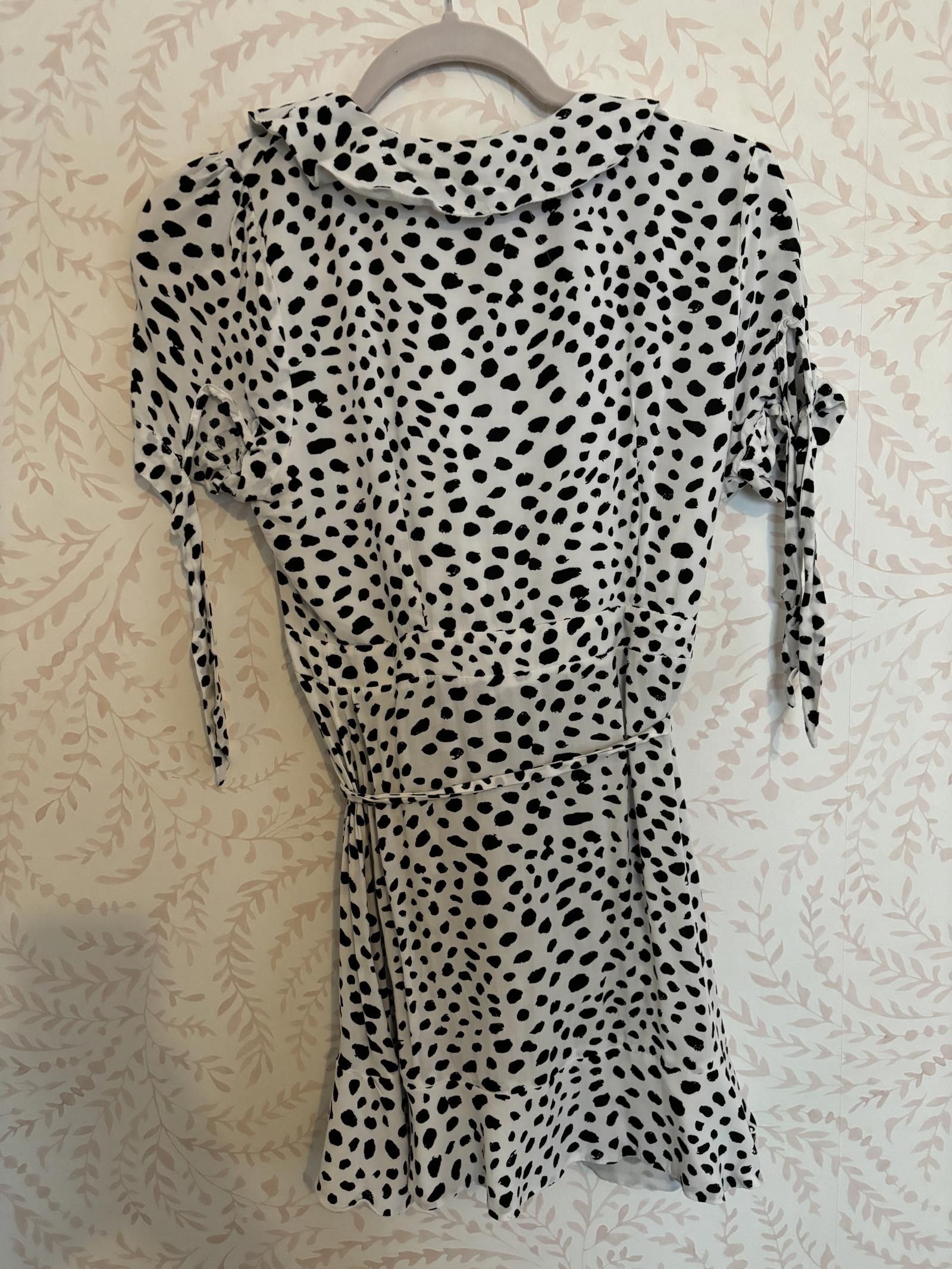 Designer NWOT Haute Rogue Dalmation Polka Dot Wrap Dress Size M / US 6-8 / IT 42-44 - 5 Thumbnail