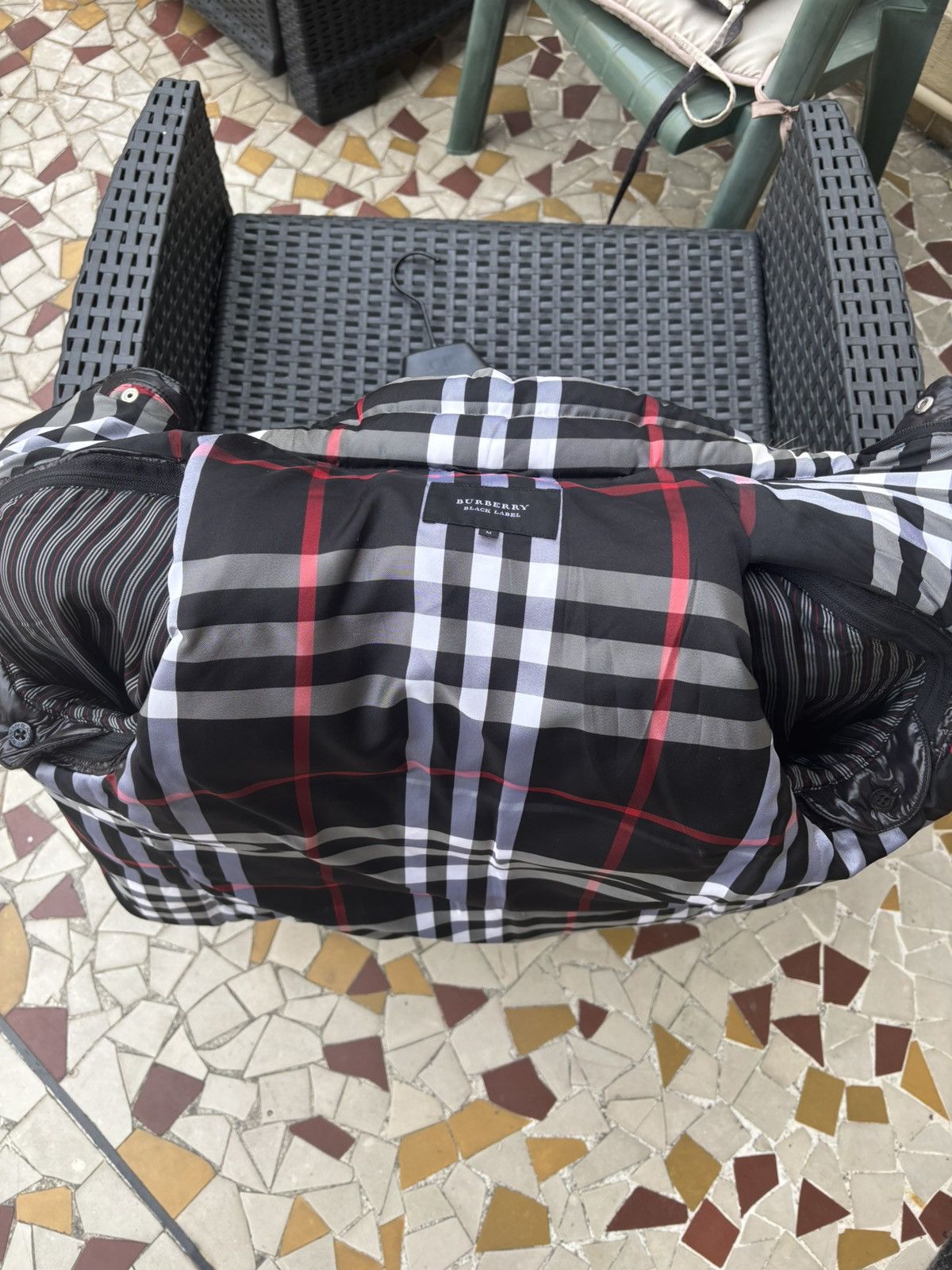 Burberry BURBERRY BLACK LABEL BLACK COLORWAY EXCLUSIVE Size US M / EU 48-50 / 2 - 4 Thumbnail