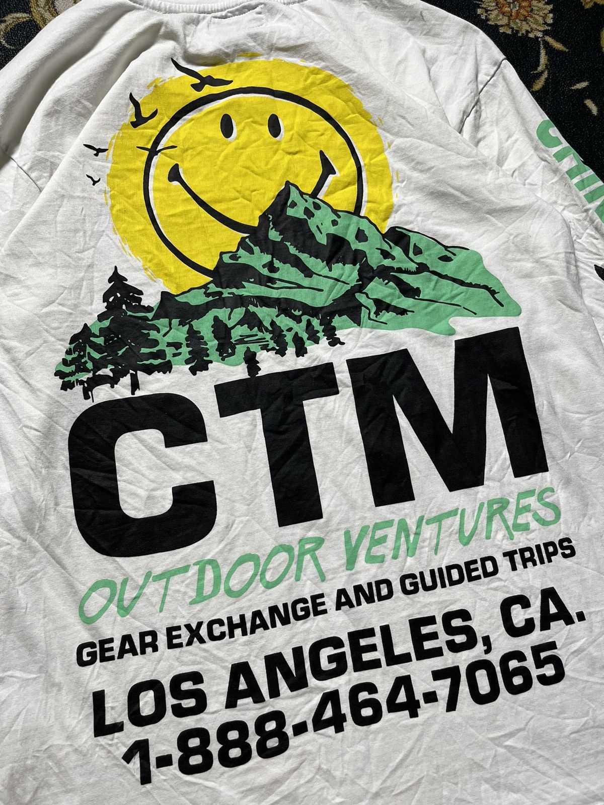 Market 🔥China town Market Smiley Face OvP Logo Long Sleeve Size US M / EU 48-50 / 2 - 11 Thumbnail