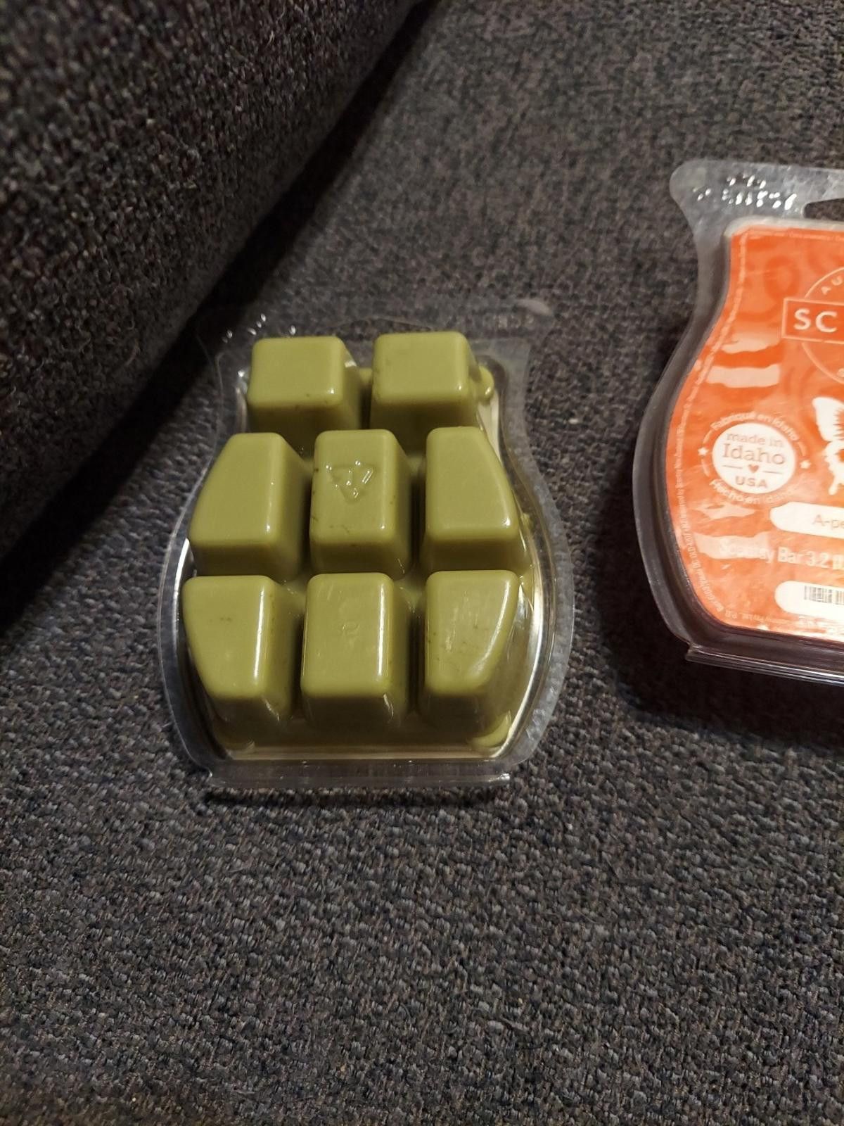 Other Lot of 3 Scentsy Wax Bars Warmer Size ONE SIZE - 3 Thumbnail