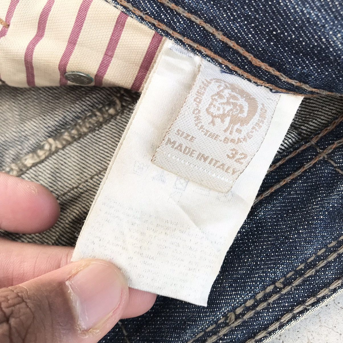 Diesel 2000's Diesel Industry - Timmen Distress Washed Jeans Size US 32 / EU 48 - 15 Thumbnail