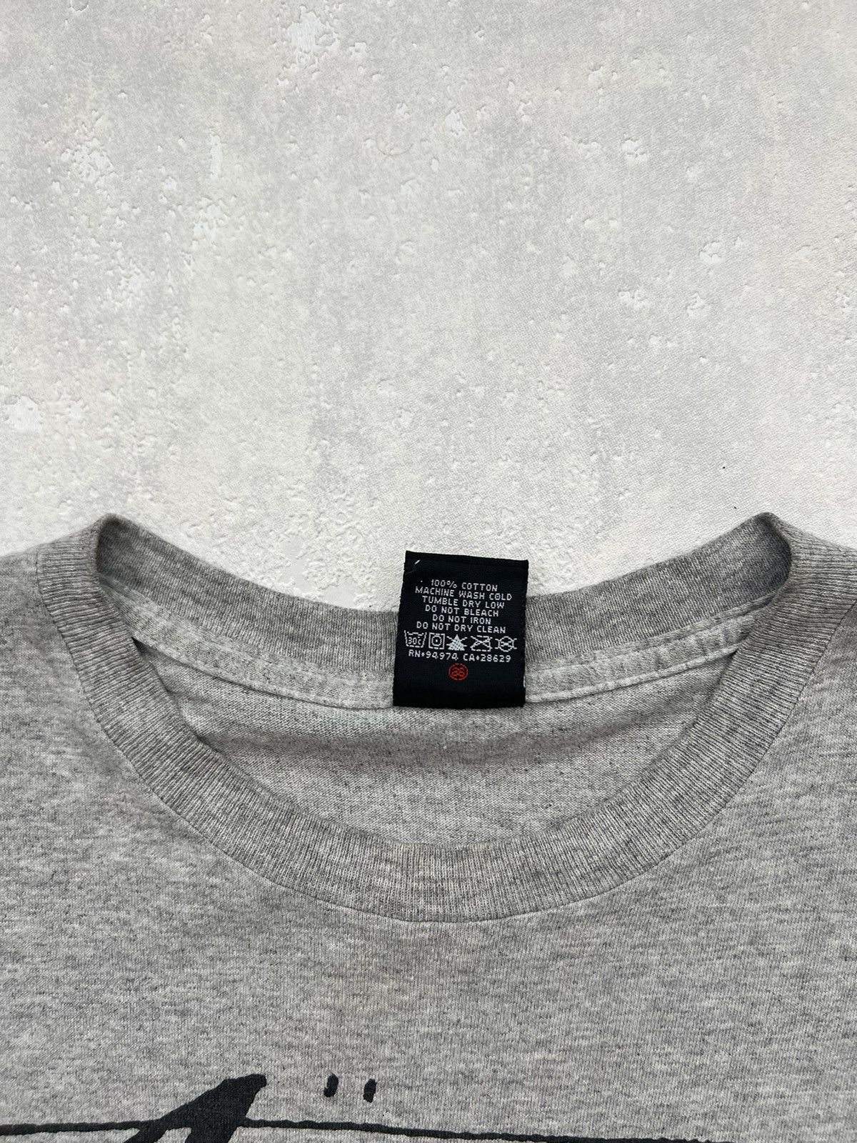 Stussy 00’s STUSSY ONE WORLD ONE LOVE GUY RARE RETRO Y2K TEE Size US L / EU 52-54 / 3 - 6 Thumbnail