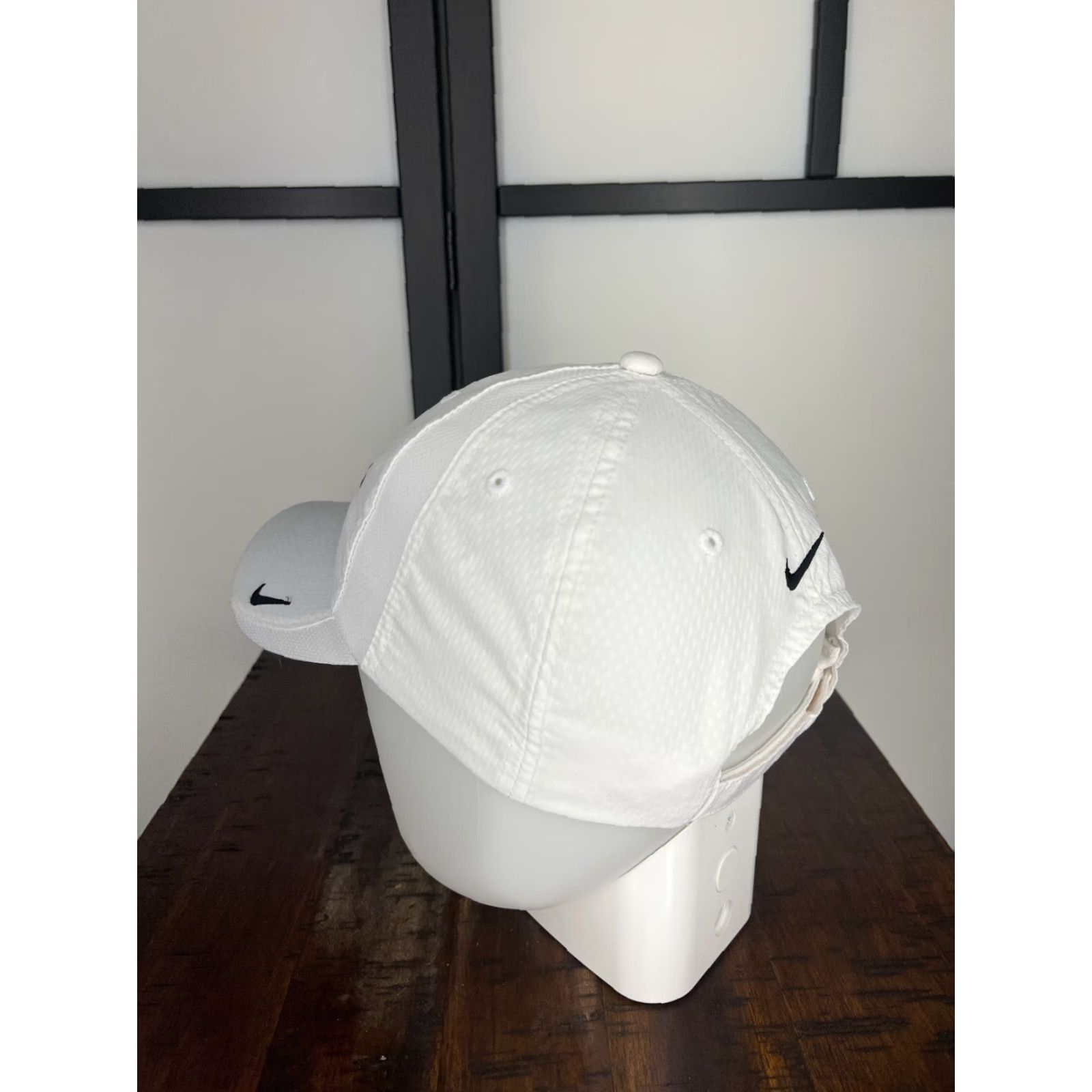 Nike Nike Heritage86 Poly Golf Hat Cap Adjustable One Size White - Unisex Adults Mens Womens Golf Hat Cap Size ONE SIZE - 5 Thumbnail