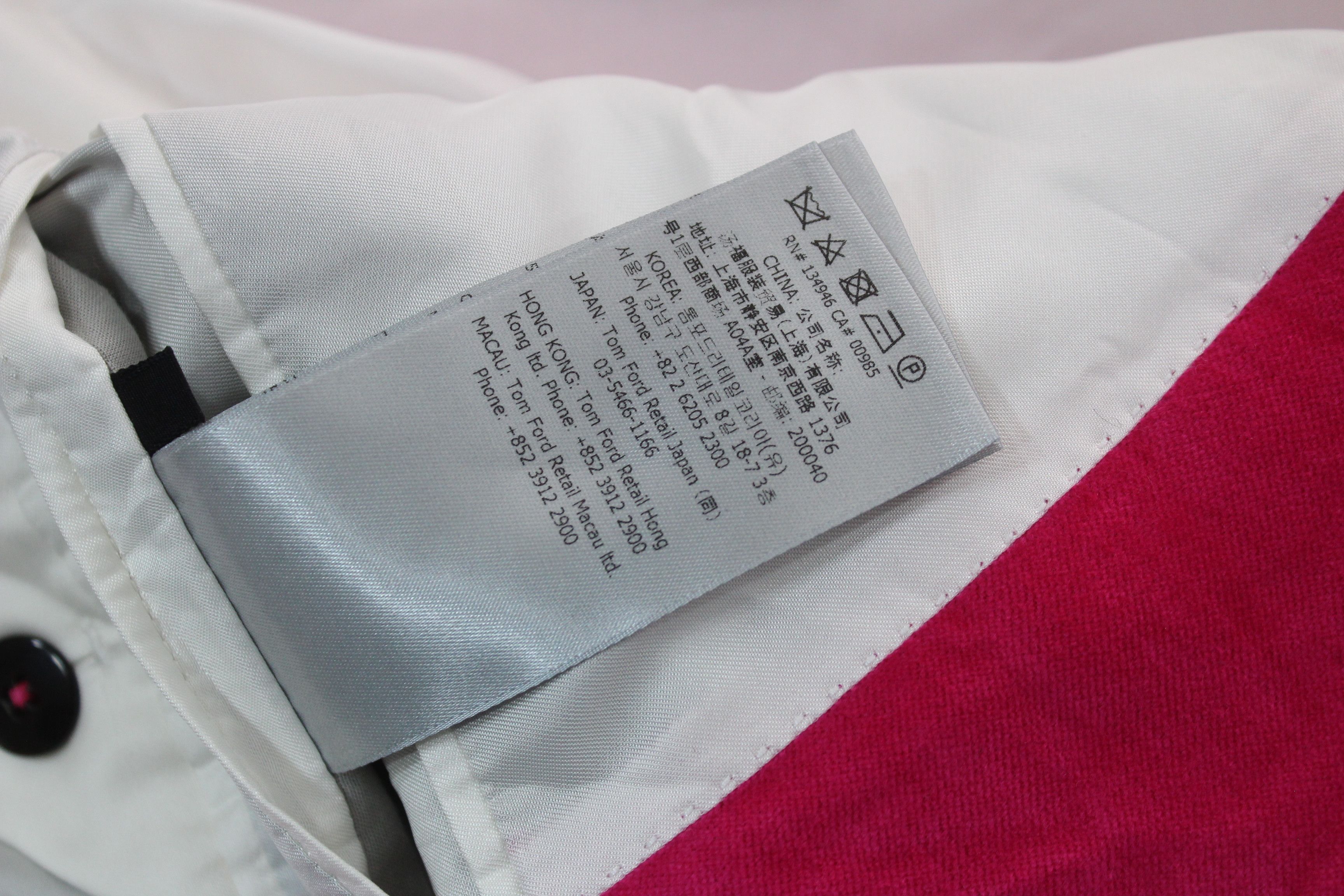 Tom Ford Tom Ford Blazer Jacket Size 38 Made In Switzerland Size XS / US 0-2 / IT 36-38 - 24 Thumbnail