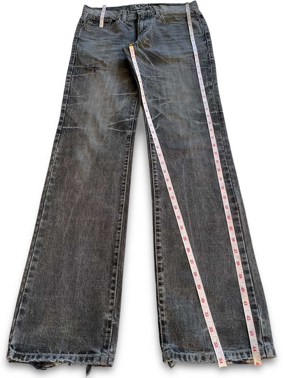 Japanese Brand Vintage Japanese Brand Faded Wash Distress Loose Style Jeans Size US 33 - 12 Thumbnail