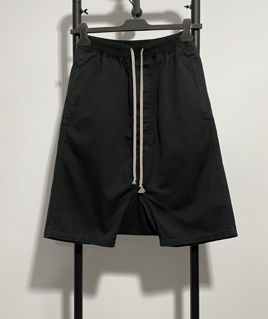 Rick Owens Rick Owens shorts-2506 Size US 26 / EU 42 - 1 Thumbnail