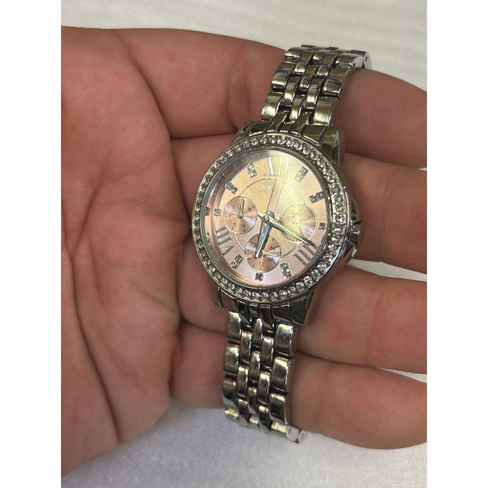Relic Relic Silver Tone Pink Dial Womens Watch! New Battery. Size ONE SIZE - 5 Thumbnail