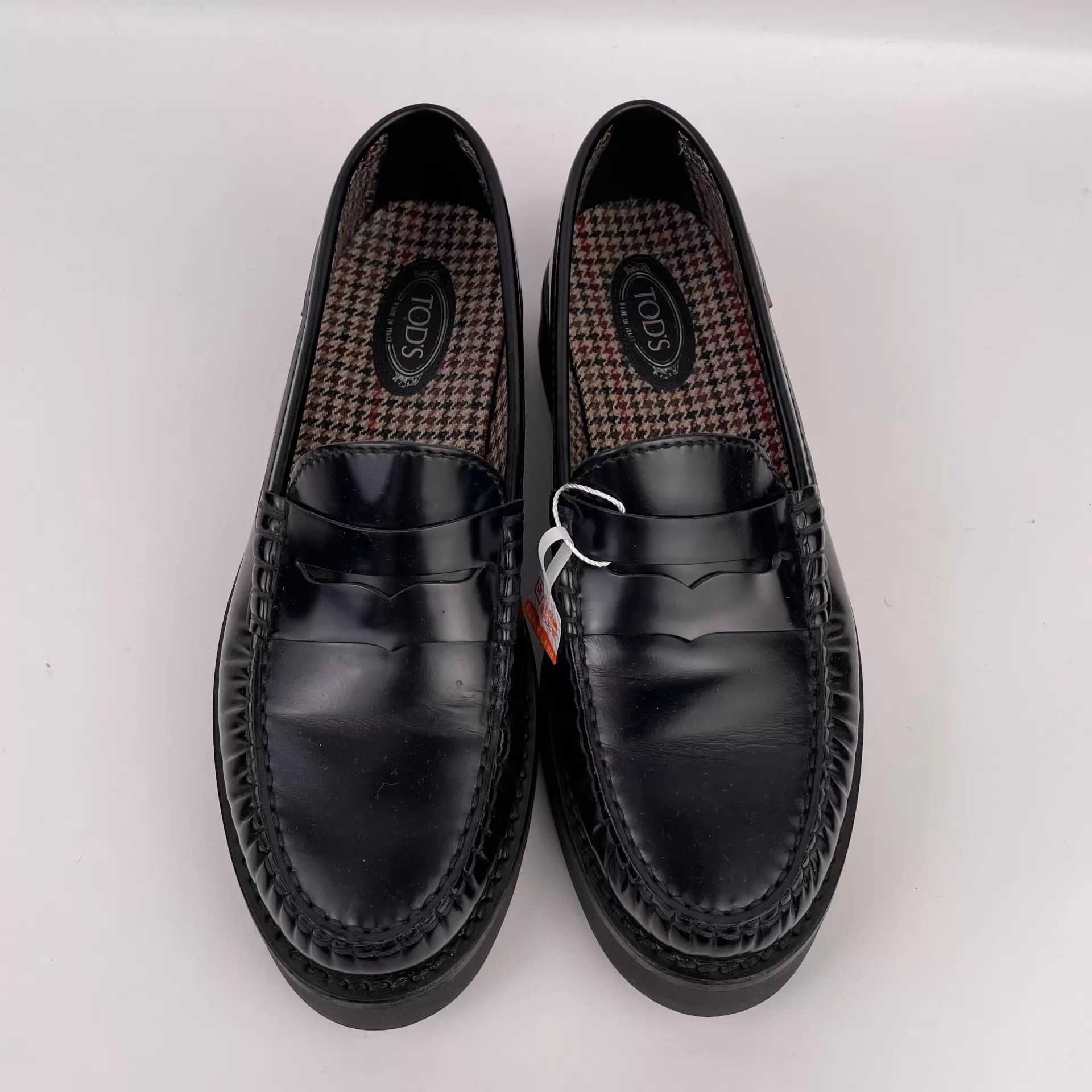 Tod's TOD'S Women's Ultra Light Sole Loafer 39 Size US 8.5 / IT 38.5 - 1 Thumbnail
