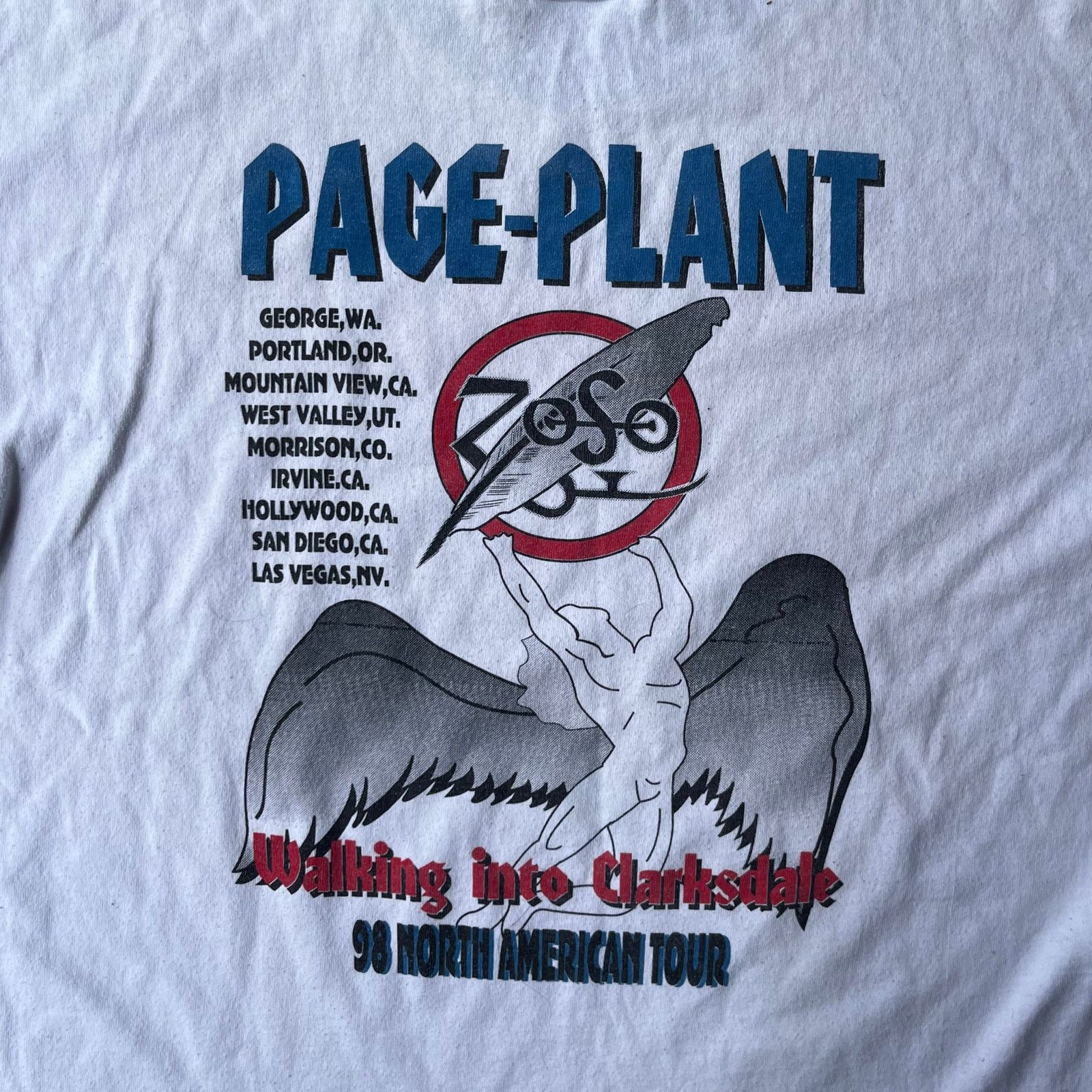 Vintage VINTAGE PAGE-PLANT WALKING INTO CLARKSDALE 1998 SHIRT XL Size US XL / EU 56 / 4 - 3 Thumbnail
