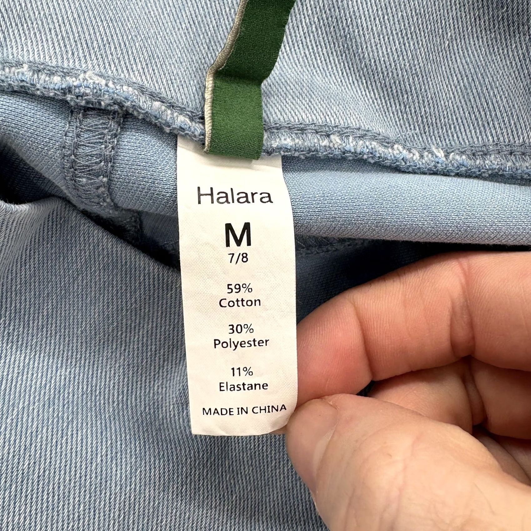 Vintage Halara Jeans Jegging Womens M Blue Light Wash High Rise Stretch Denim Pants Pockets 25in Inseam Slim Cotton Polyester Spandex 28in Waist Womens Jeans Size 32" / US 10 / IT 46 - 3 Thumbnail
